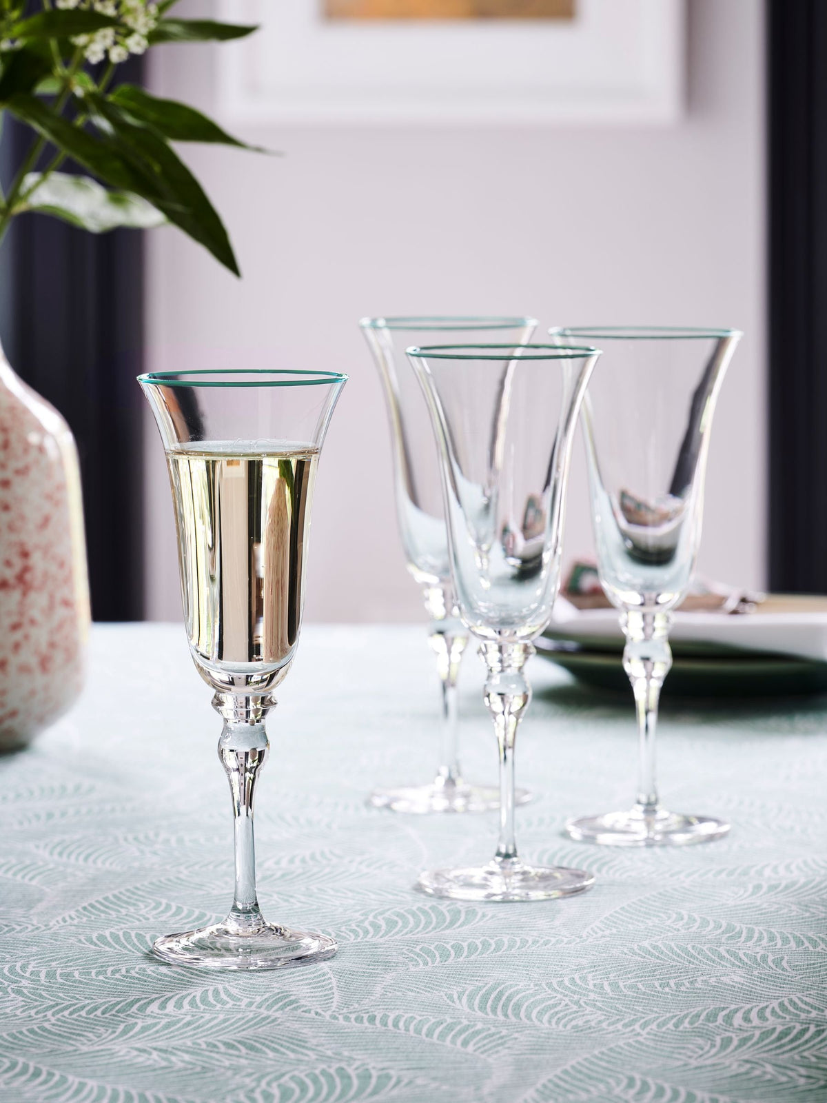 Nina Campbell green rim meadow champagne flute glasses set of 4, imported from the UK