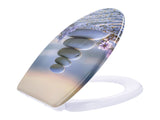 Patterned toilet seat with soft close mechanism (British brand)