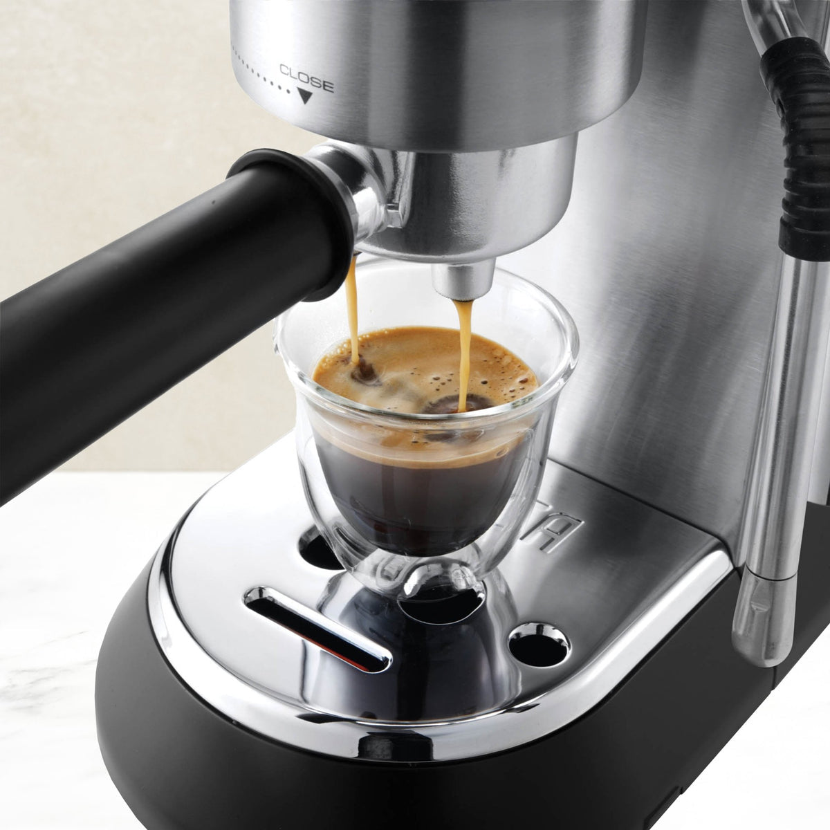 De'Longhi Dedica Arte manual espresso machine - British product