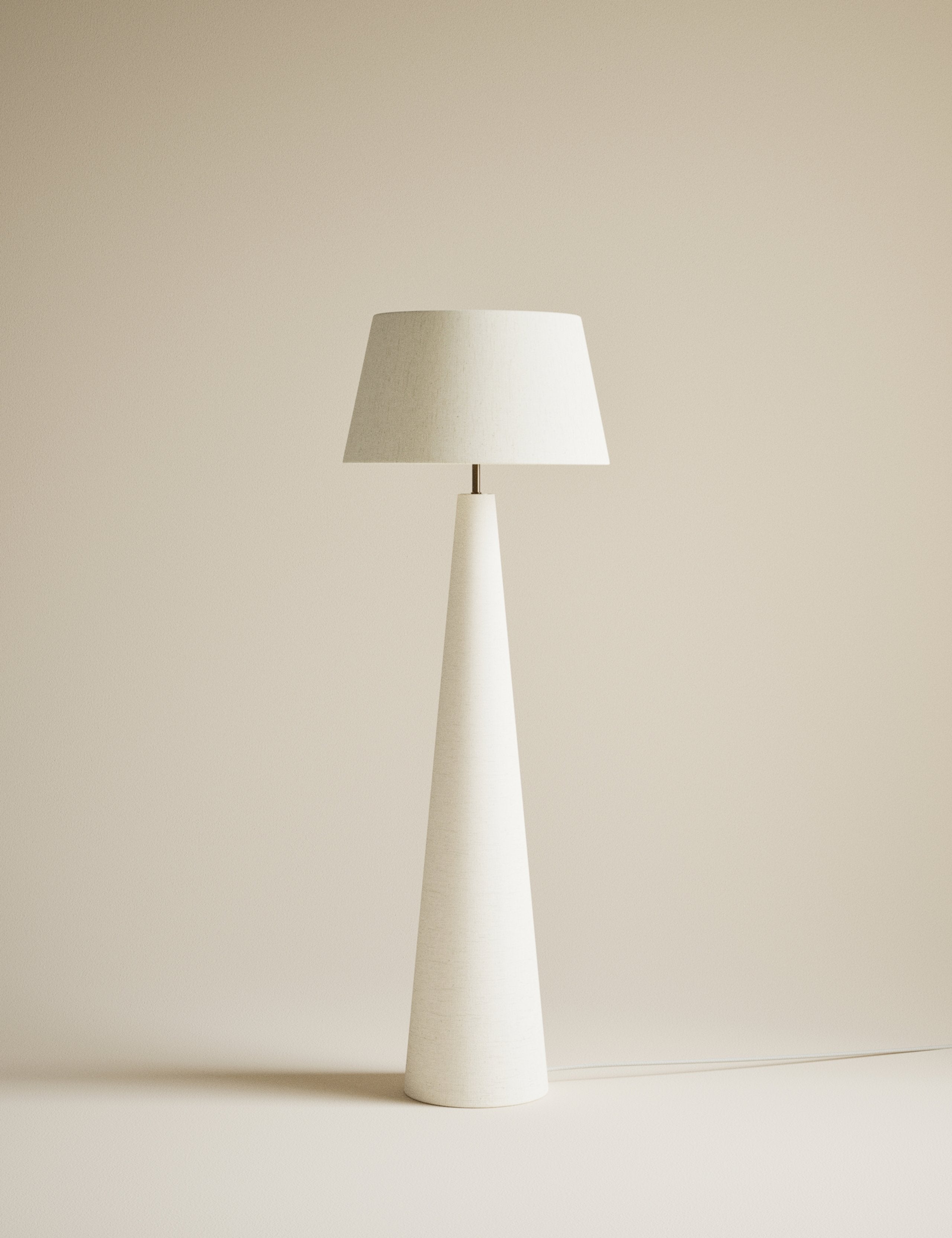 Floor lamp with diffused fabric shade 130 cm (British brand)