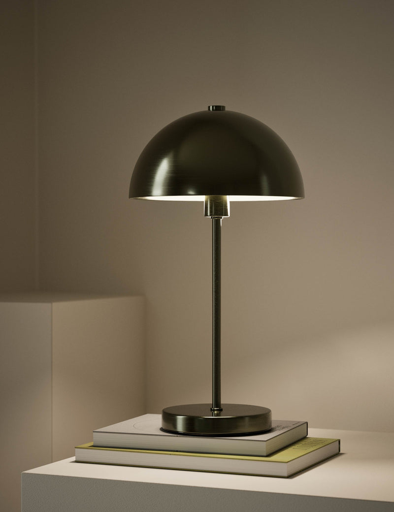 Dome table lamp in refined metal 34.6 cm - British product