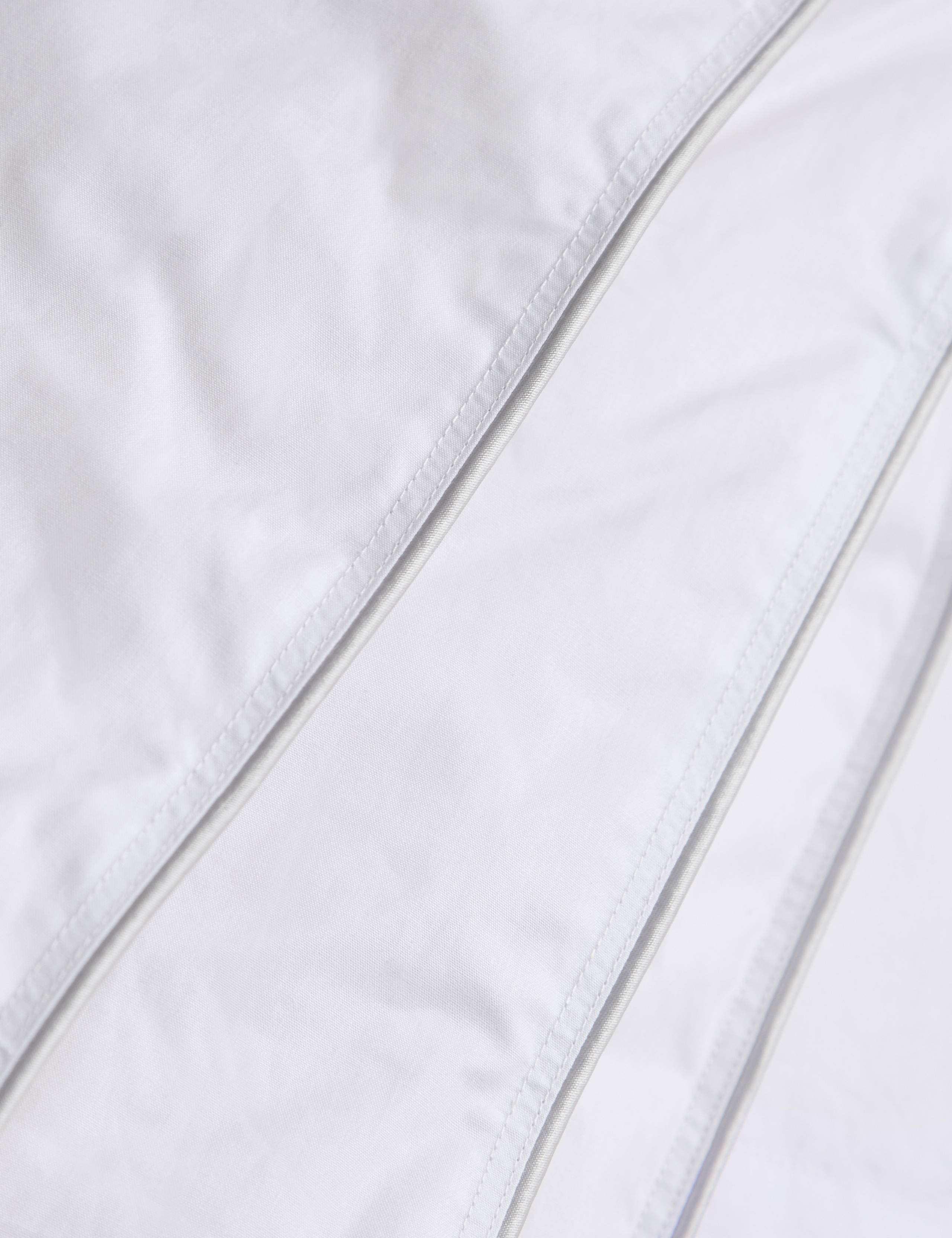 Down Rich duvet 13.5 tog, imported from the UK