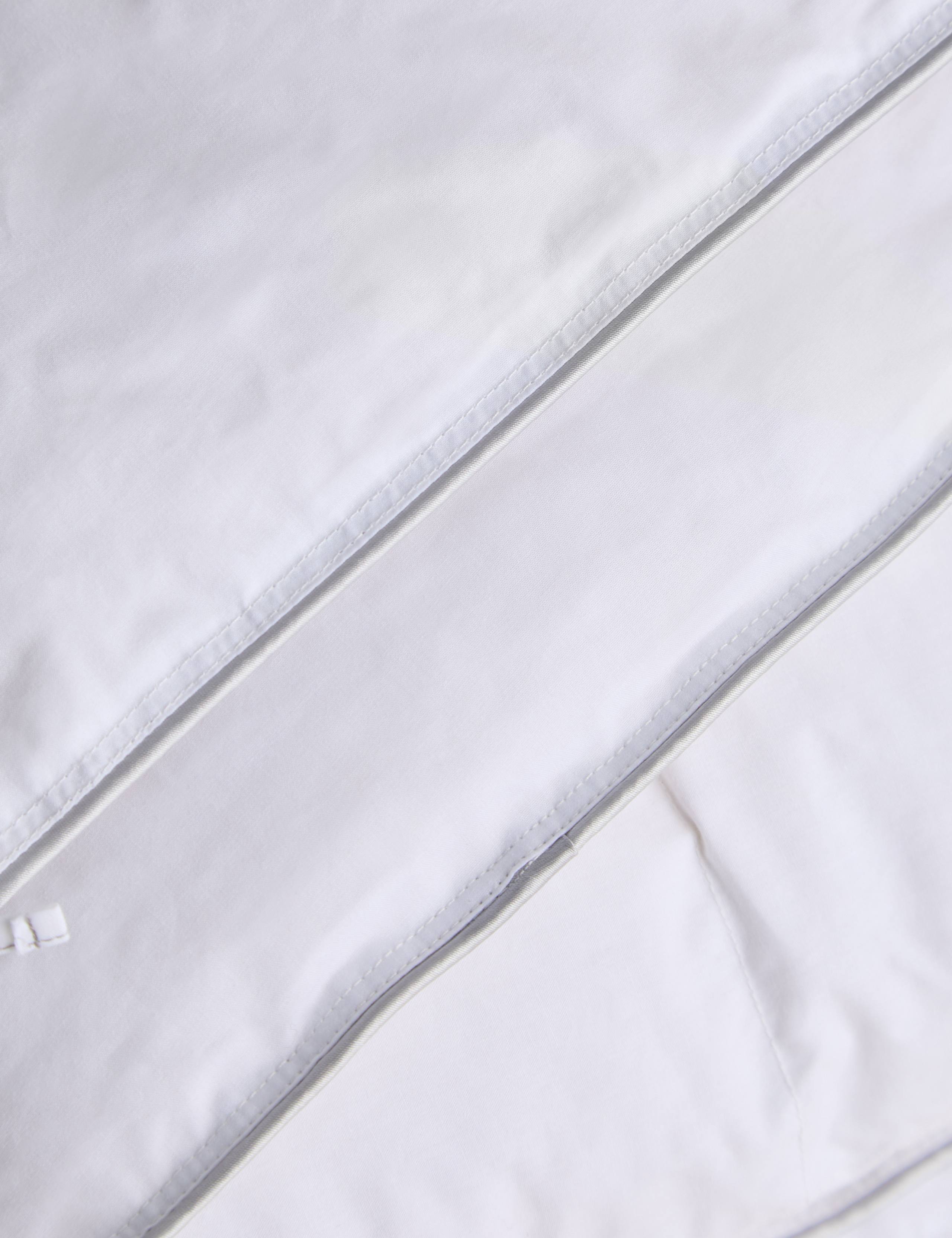 Down Rich 4.5 Tog duvet lightweight duck down - British product