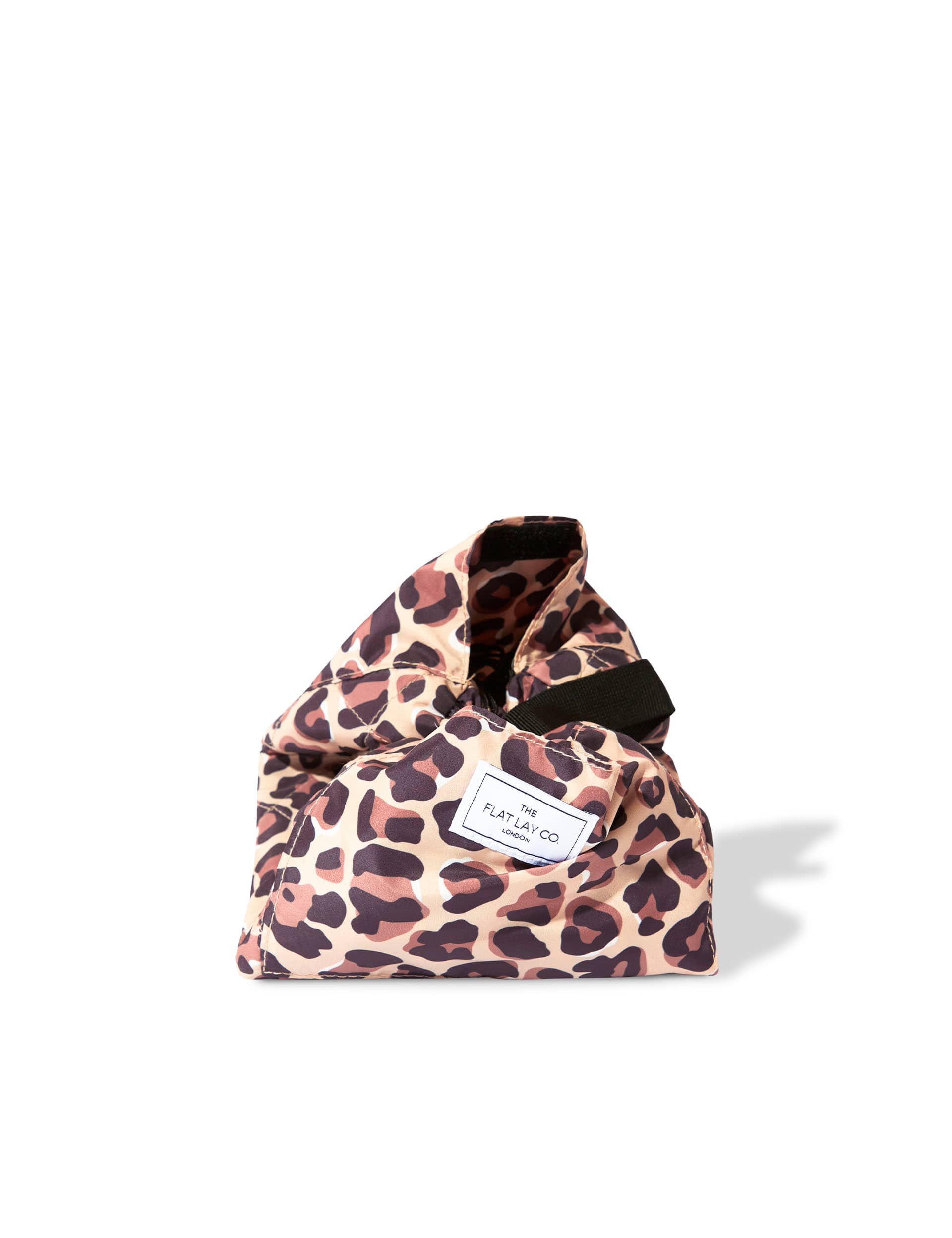 The Flat Lay Co. drawstring makeup bag, UK version
