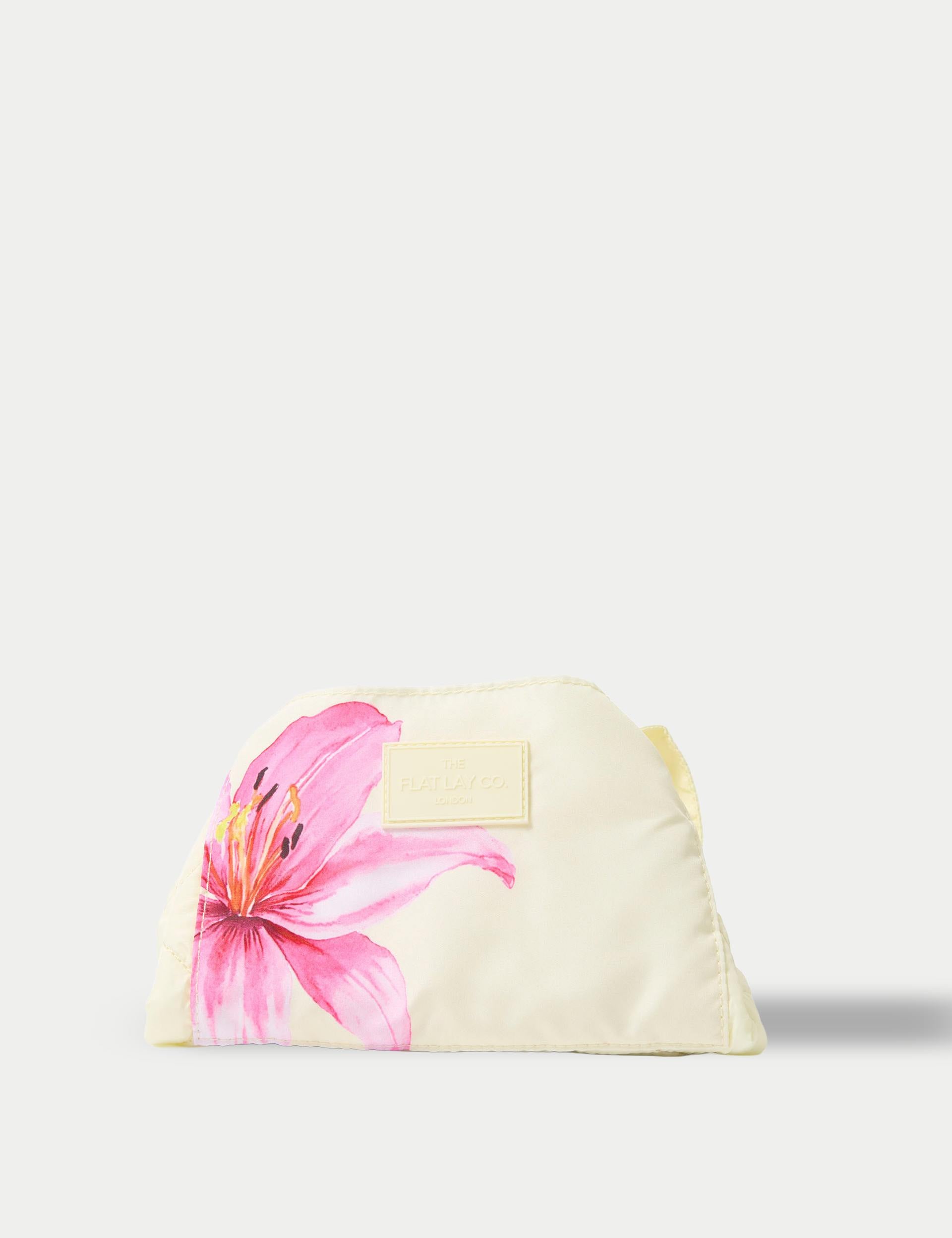 The Flat Lay Co. flat lay makeup bag patterned, UK version