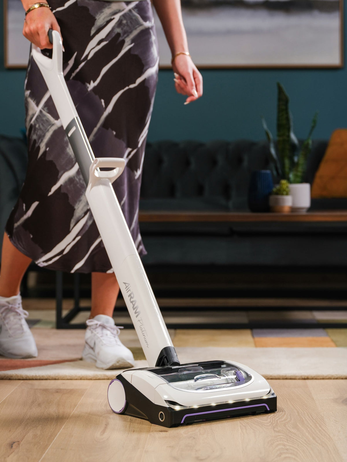 GTECH AirRAM Platinum anti hair wrap cordless vacuum (British brand)