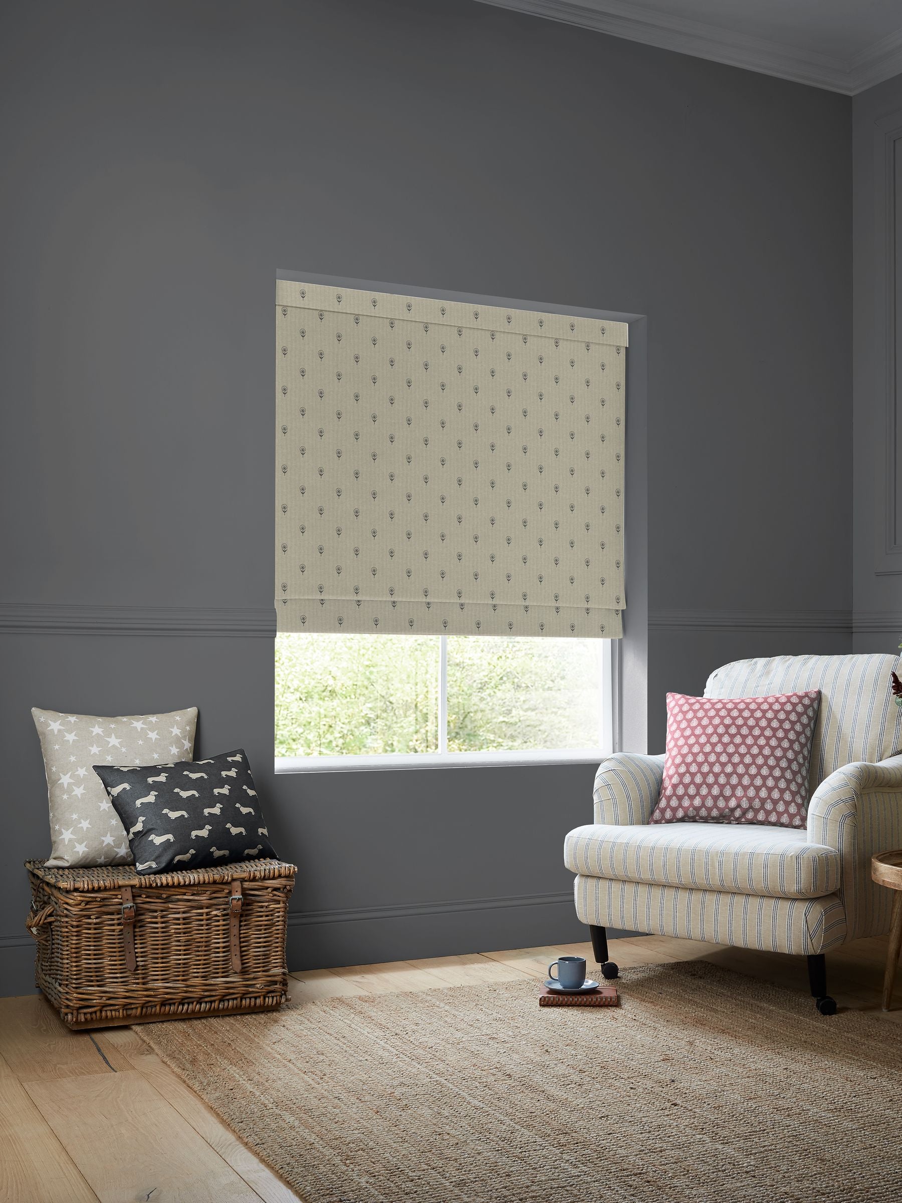 Emily Bond roman blind Charcoal Grey Wild Thyme - British product