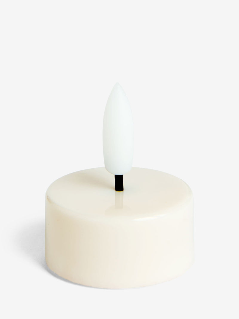 Set of 6 white LED unscented tea lights (British brand)
