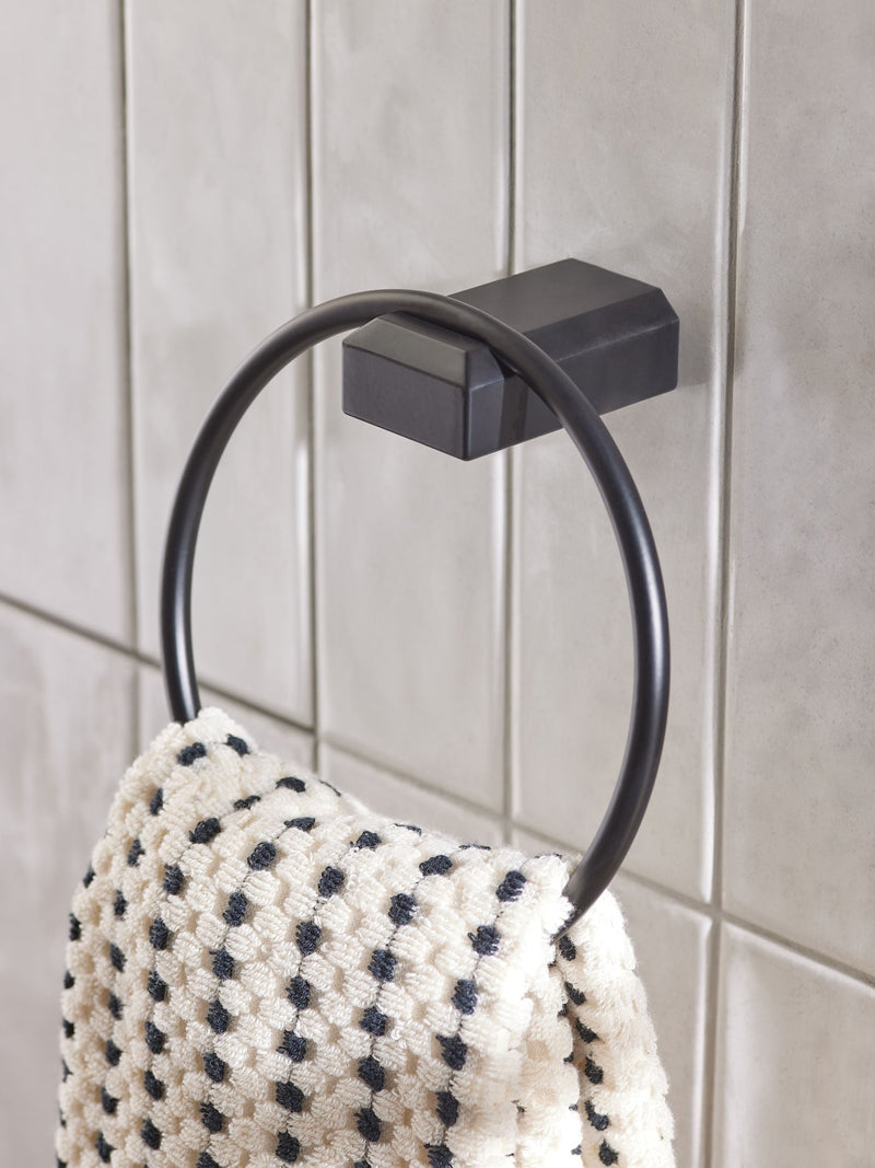 Moderna chrome towel rail ring - British product