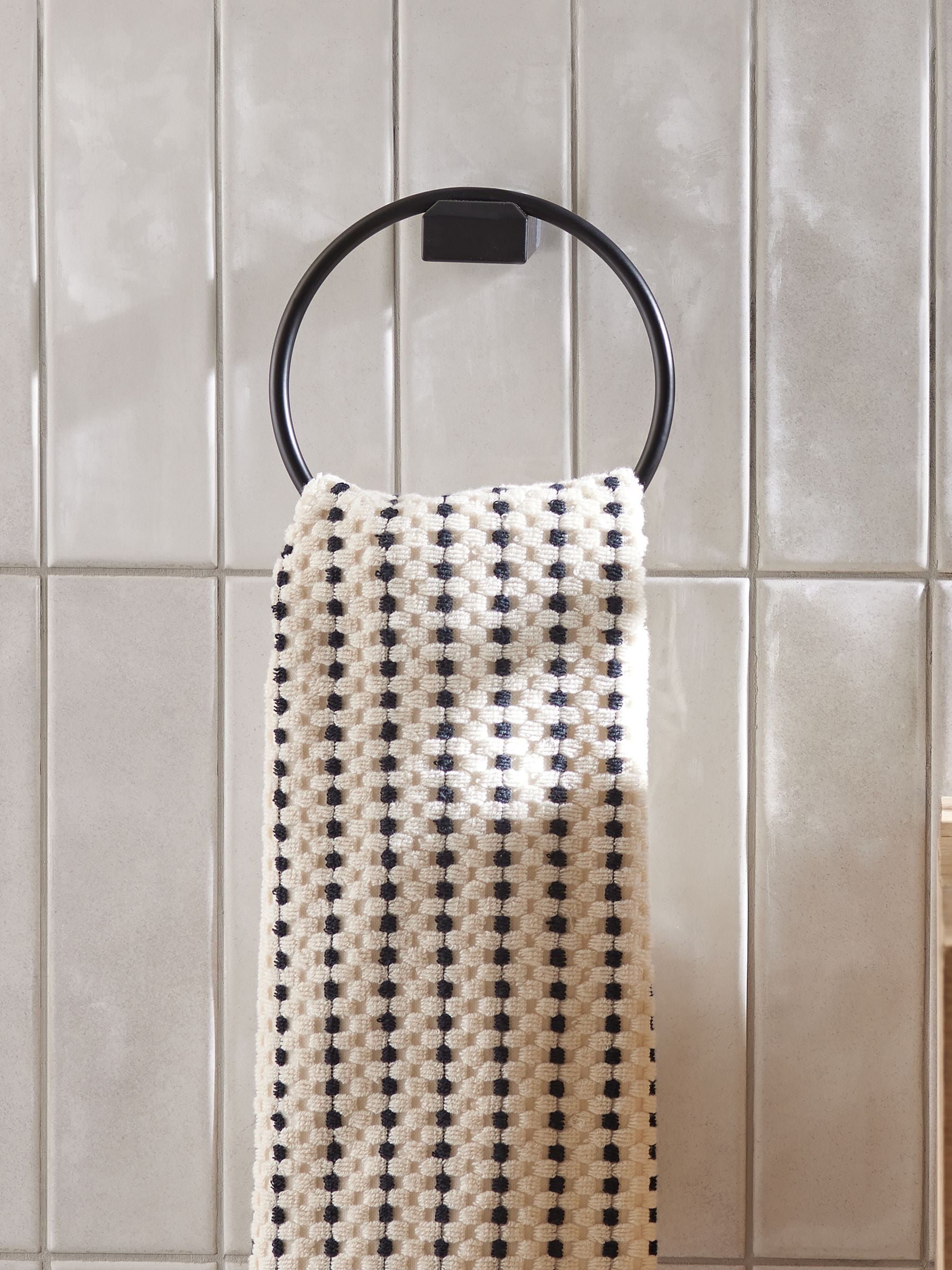 Moderna chrome towel rail ring - British product