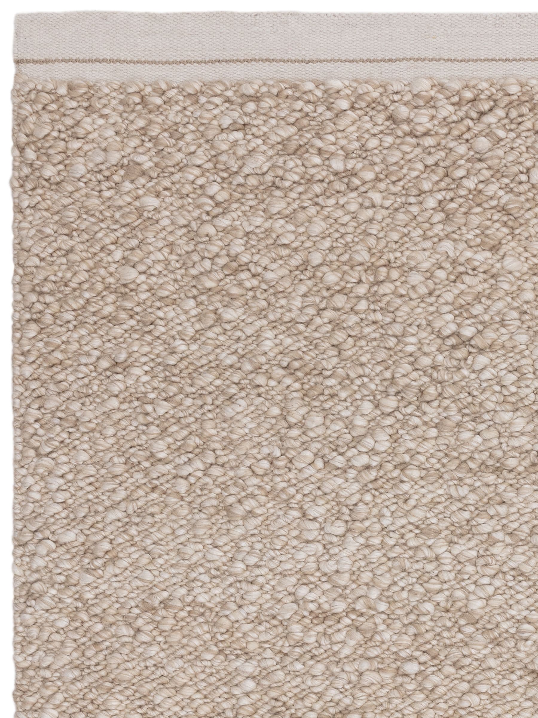 Asiatic Rugs Taupe Elm rug with chunky bouclé texture - British product