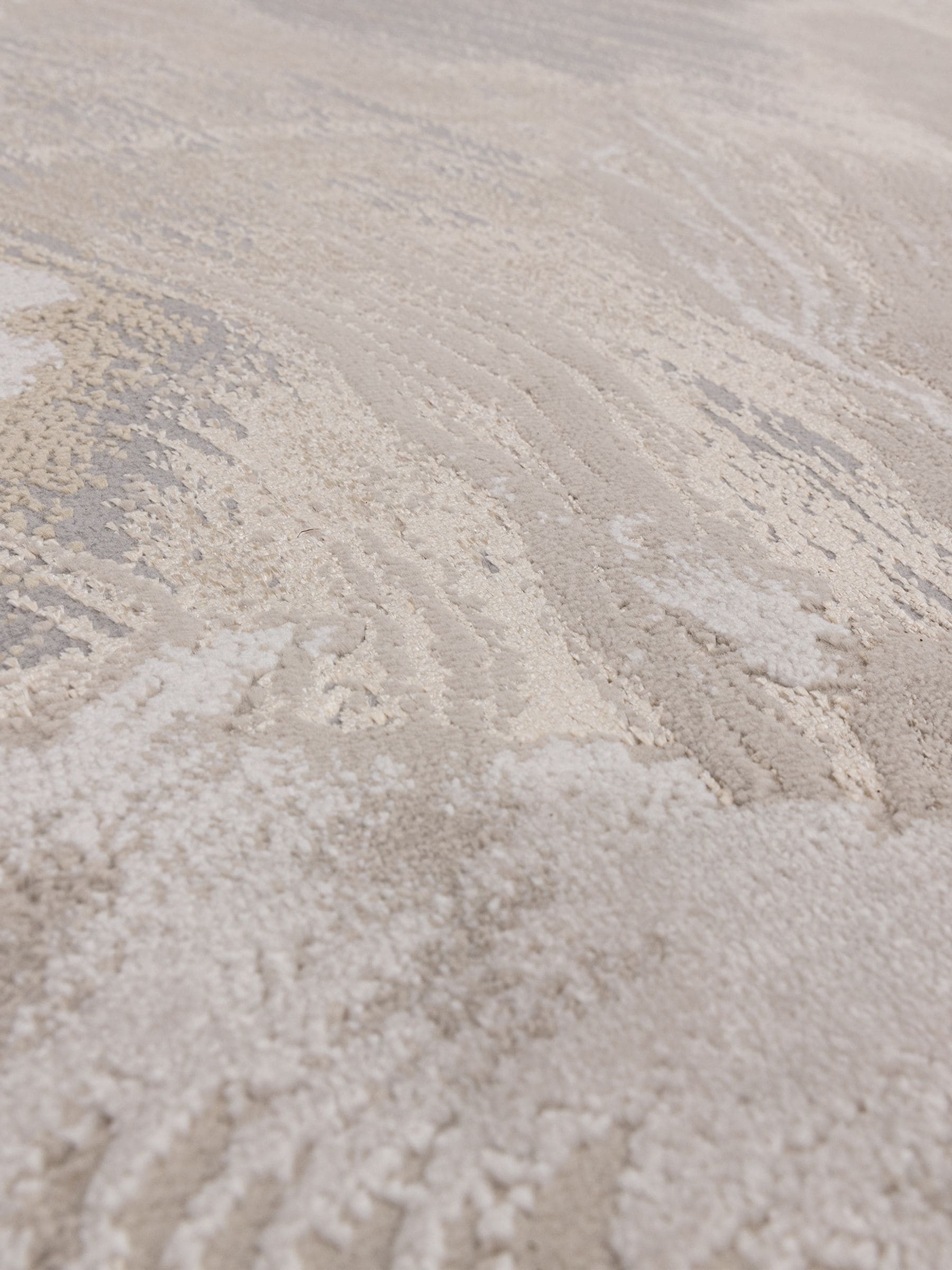 Asiatic Rugs Silver Aurora Cliff rug, imported from the UK