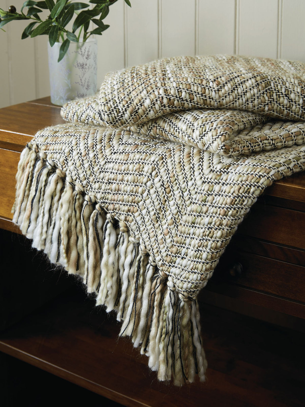 Laura Ashley Natural Liberton textured woven throw 170x130cm, UK version