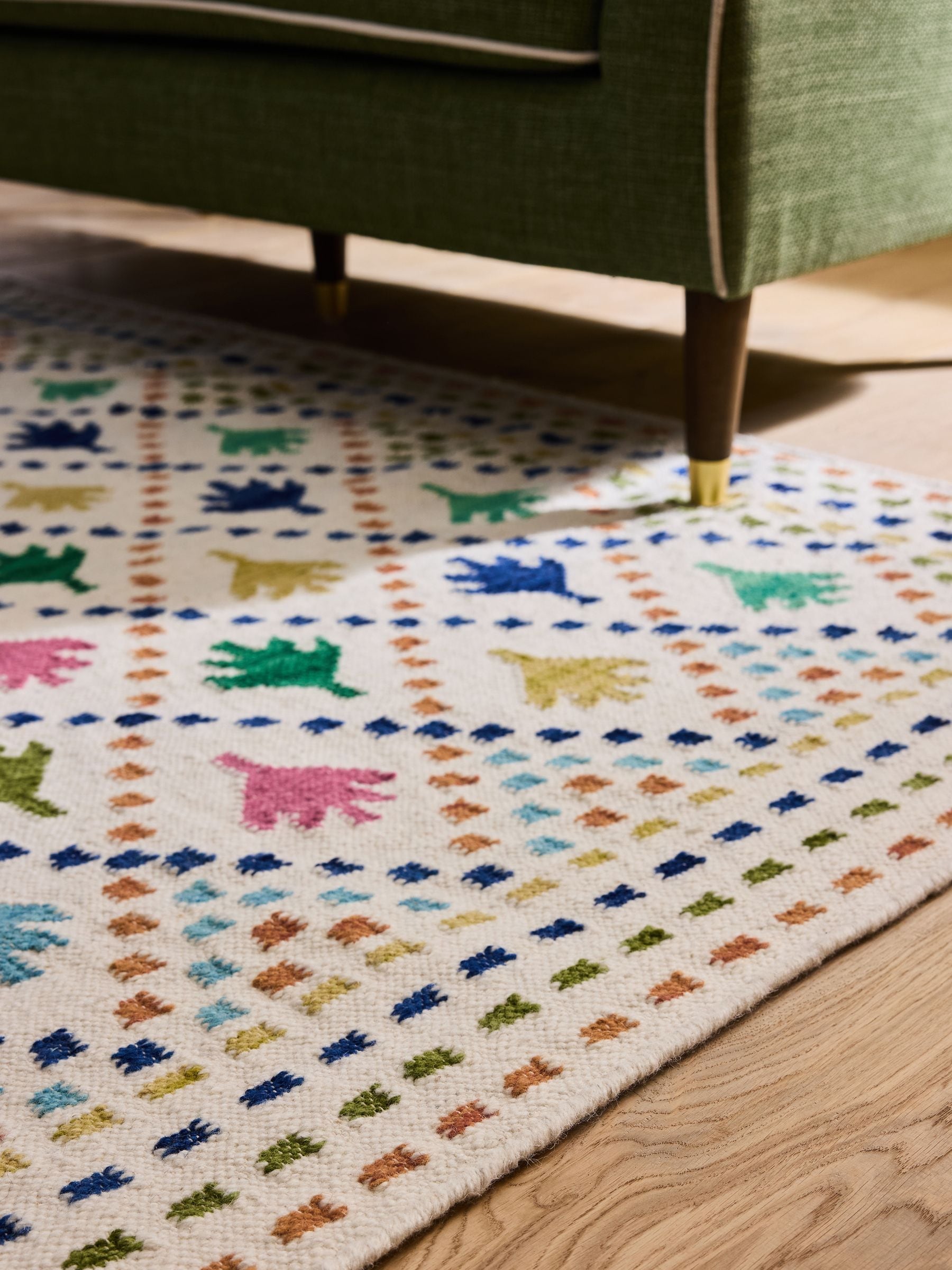 Nina Campbell Paradis flatweave rug cream (British brand)