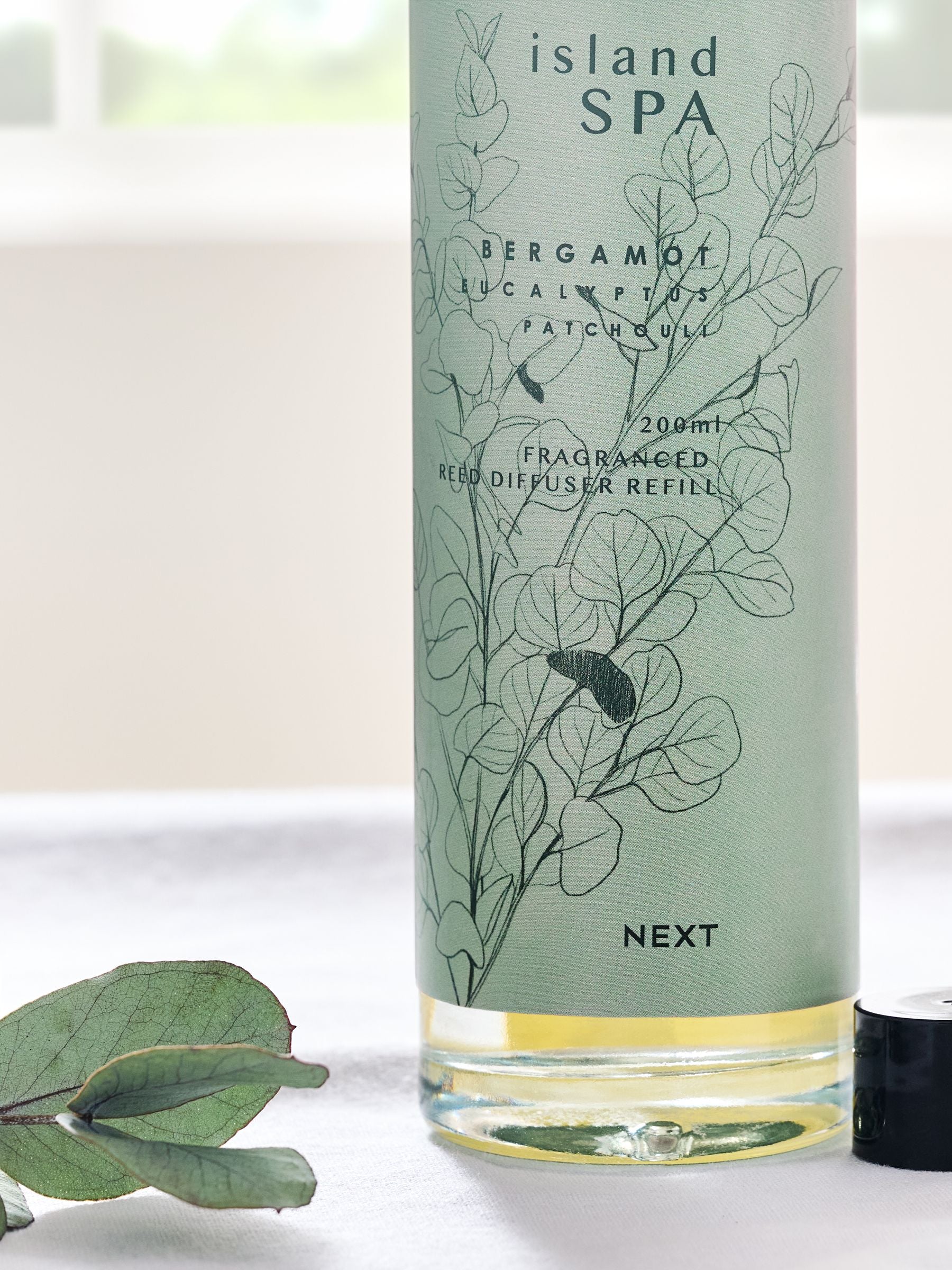Diffuser refill with eucalyptus, bergamot and green tea scent - British product