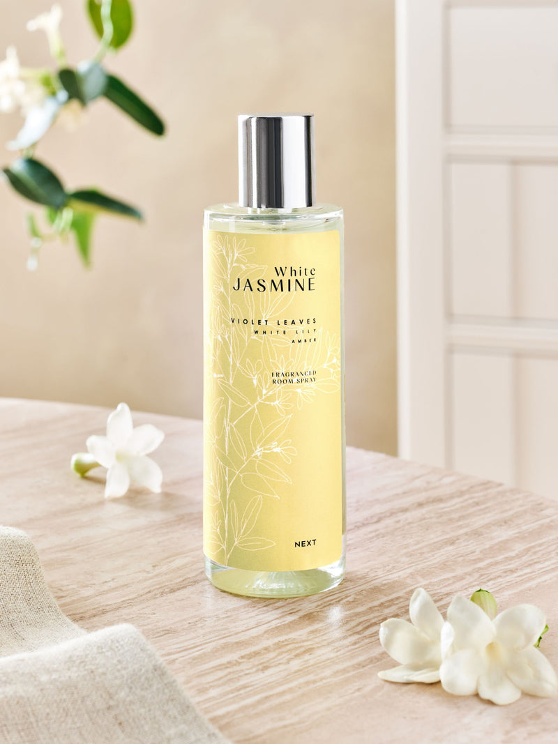 White Jasmine Country Classic Room Spray (British brand)