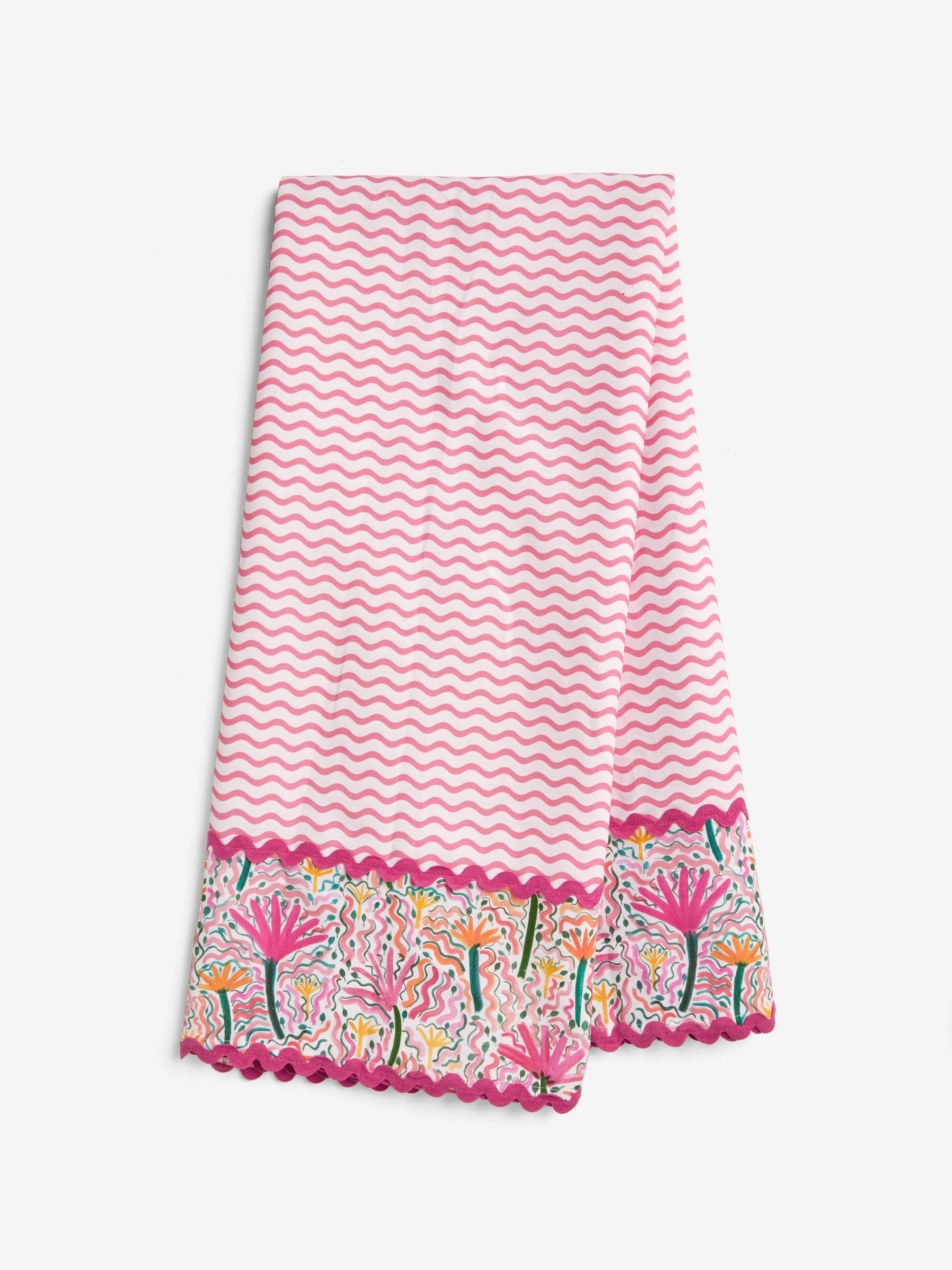 Lucy Tiffney pink yellow table cloth - British product