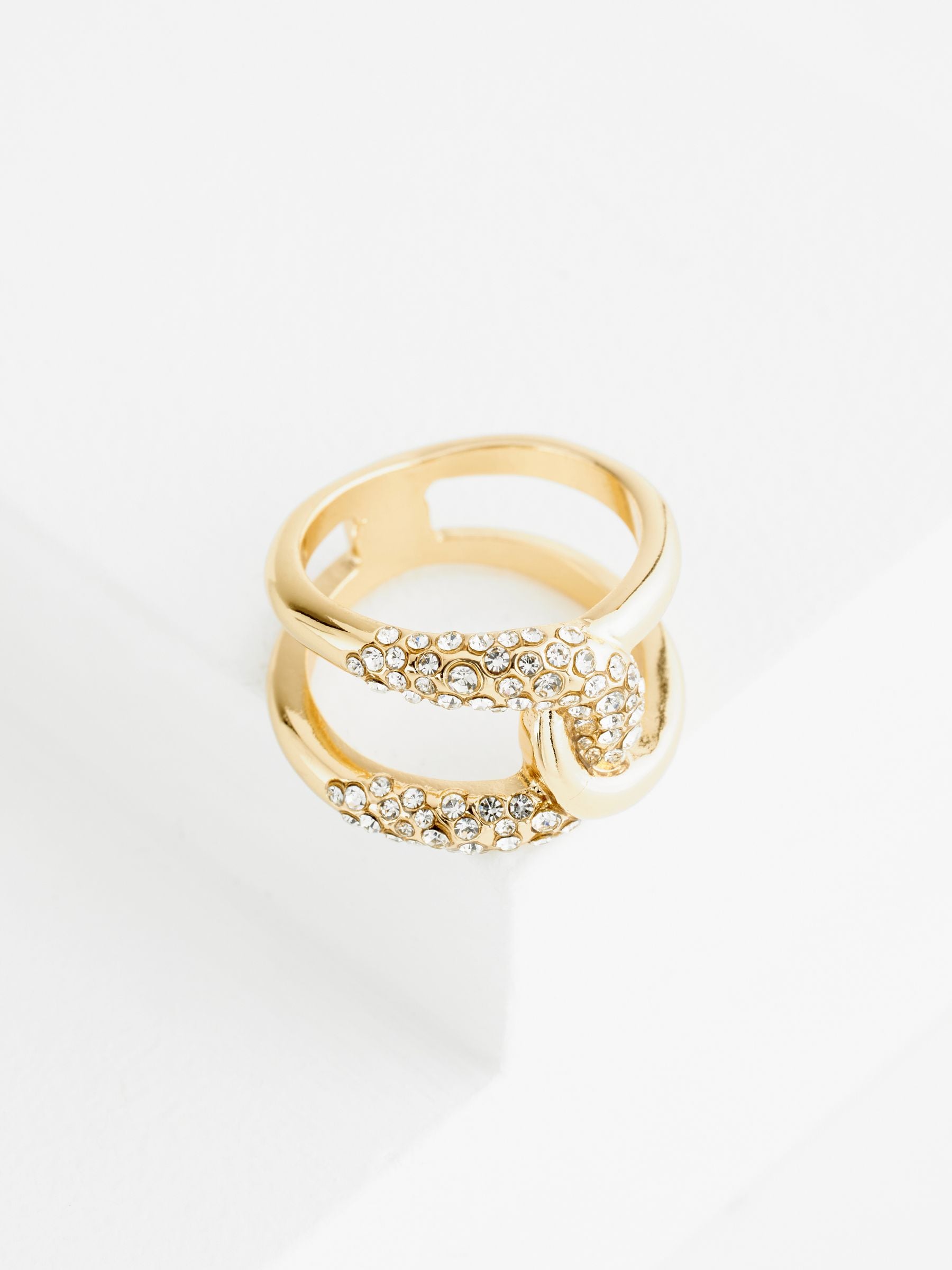 Gold tone interlink sparkle ring, UK version
