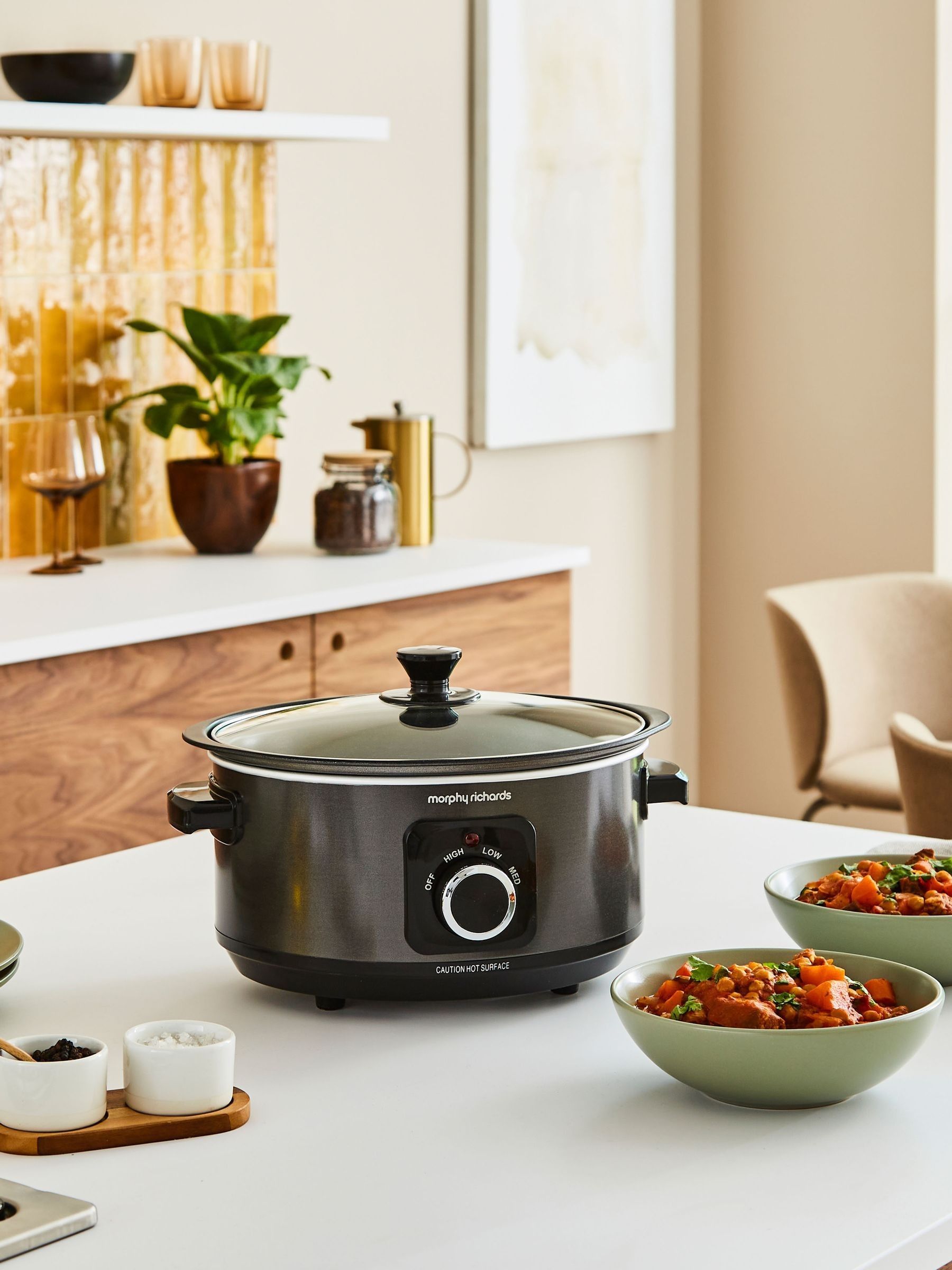 Morphy Richards Black Sear And Stew 3.5L Slow Cooker