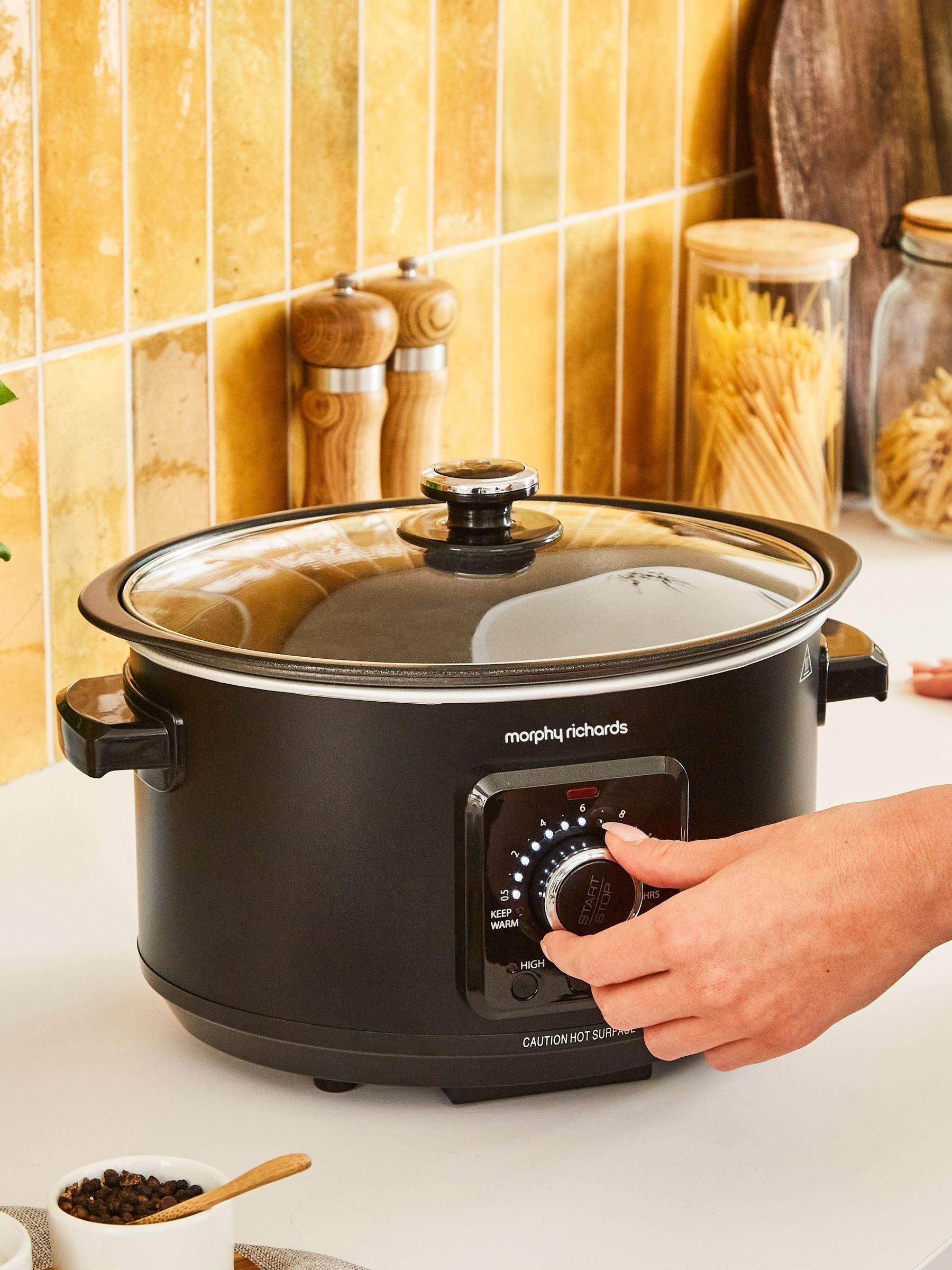 Morphy Richards Black Easy Time 3.5L Slow Cooker