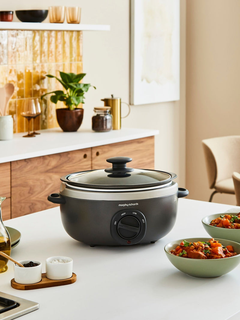 Morphy Richards Silver Sear And Stew 3.5L Slow Cooker