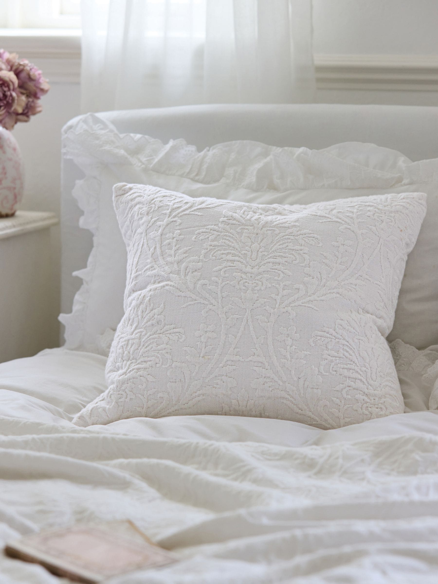 Shabby Chic by Rachel Ashwell white matelasse cushion 50cm - British product