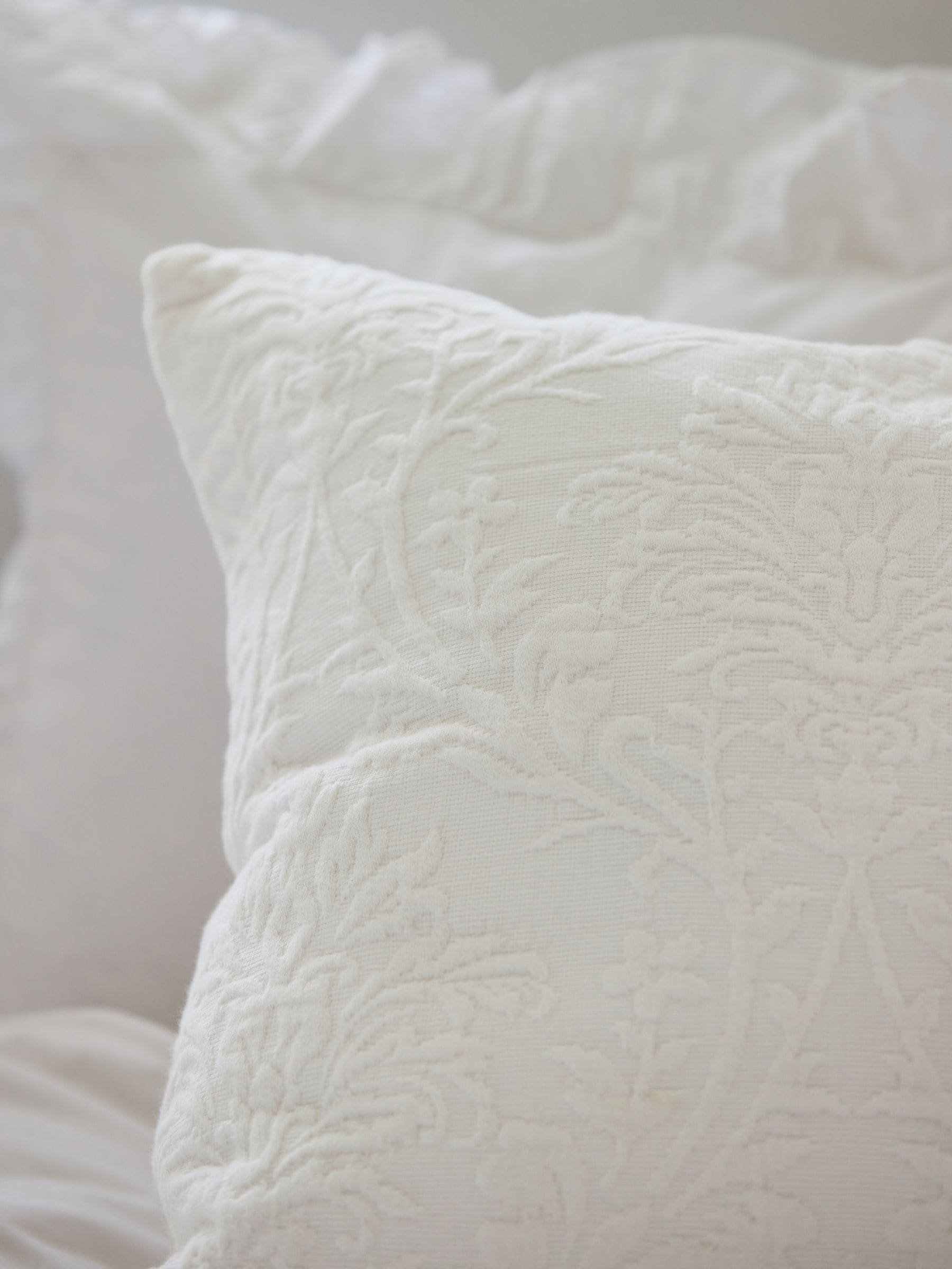 Shabby Chic by Rachel Ashwell white matelasse cushion 50cm - British product