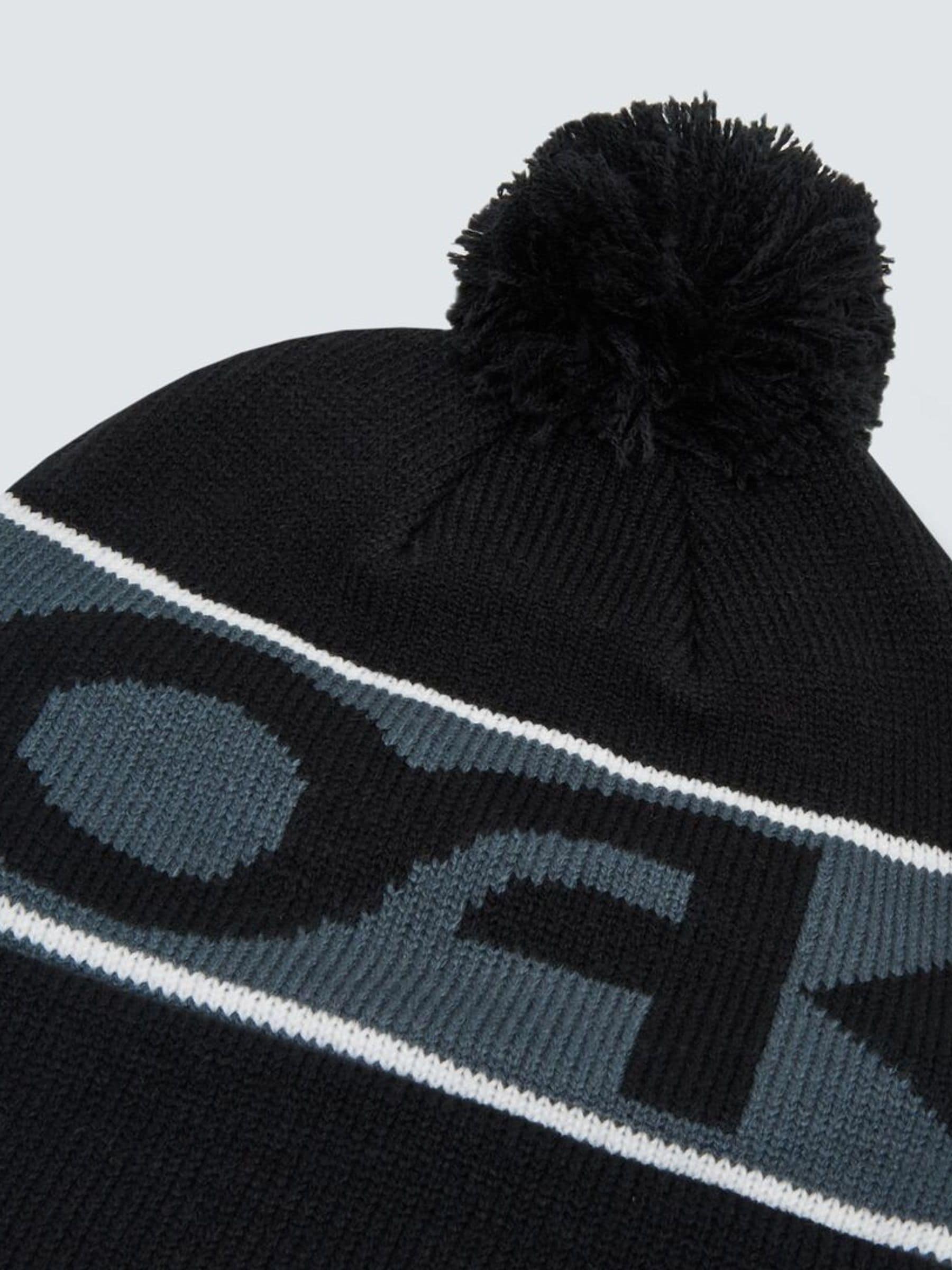 Oakley Factory Cuff knitted beanie black - British product