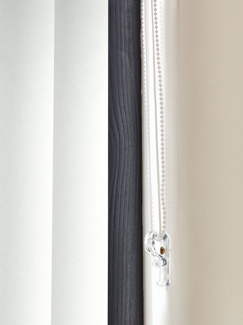 Bel white blackout vertical blind, UK version