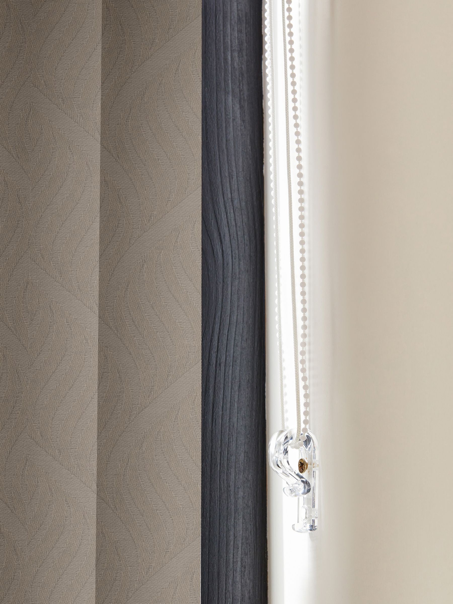 Natural Krug made to measure vertical blind (British brand)