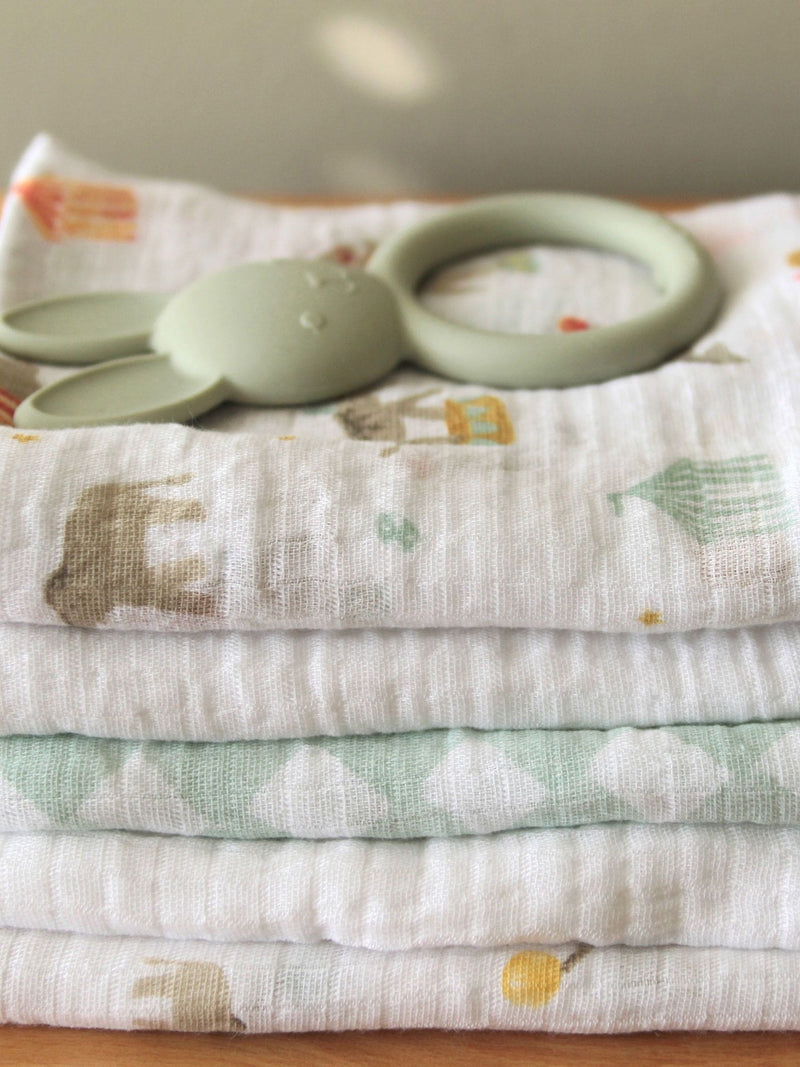 aden + anais muslin squares 5 pack 60x60cm Elephant Circus (British brand)