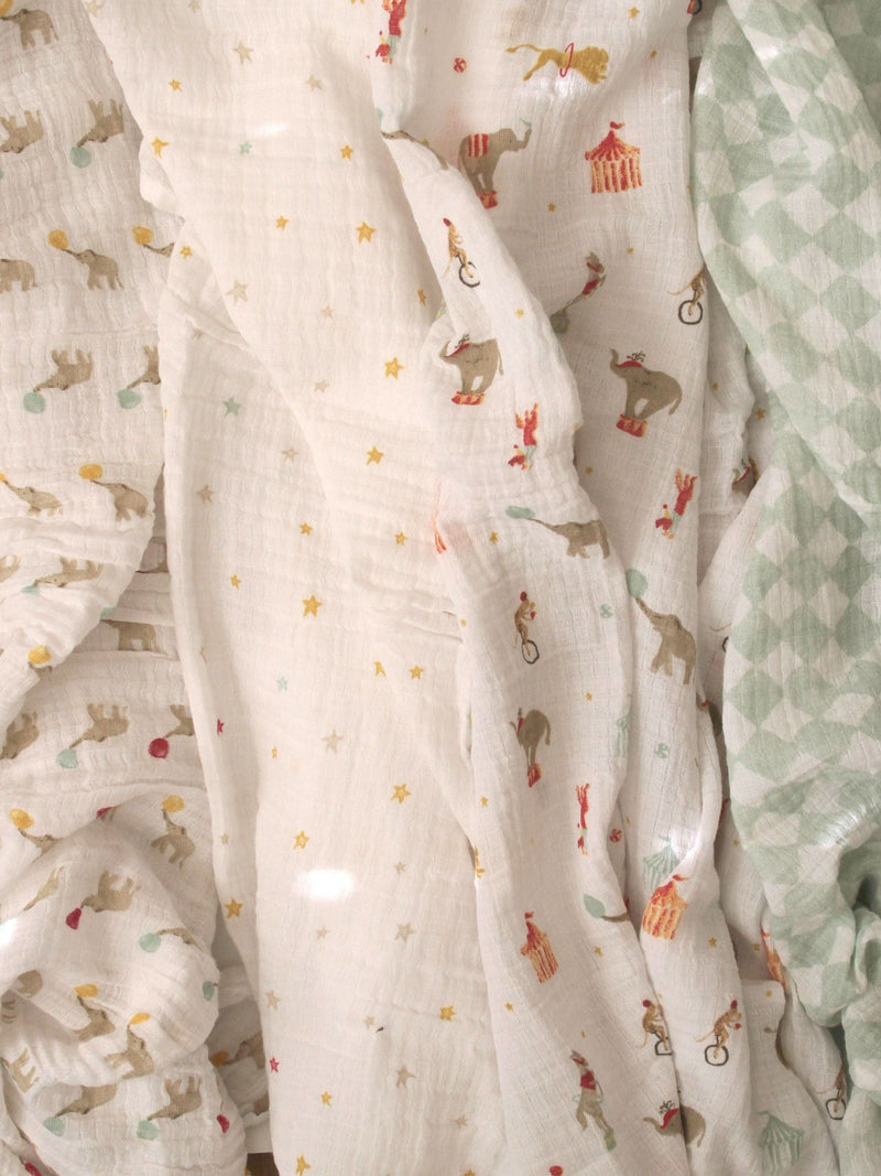 aden + anais muslin blankets Elephant Circus 4 pack, UK version