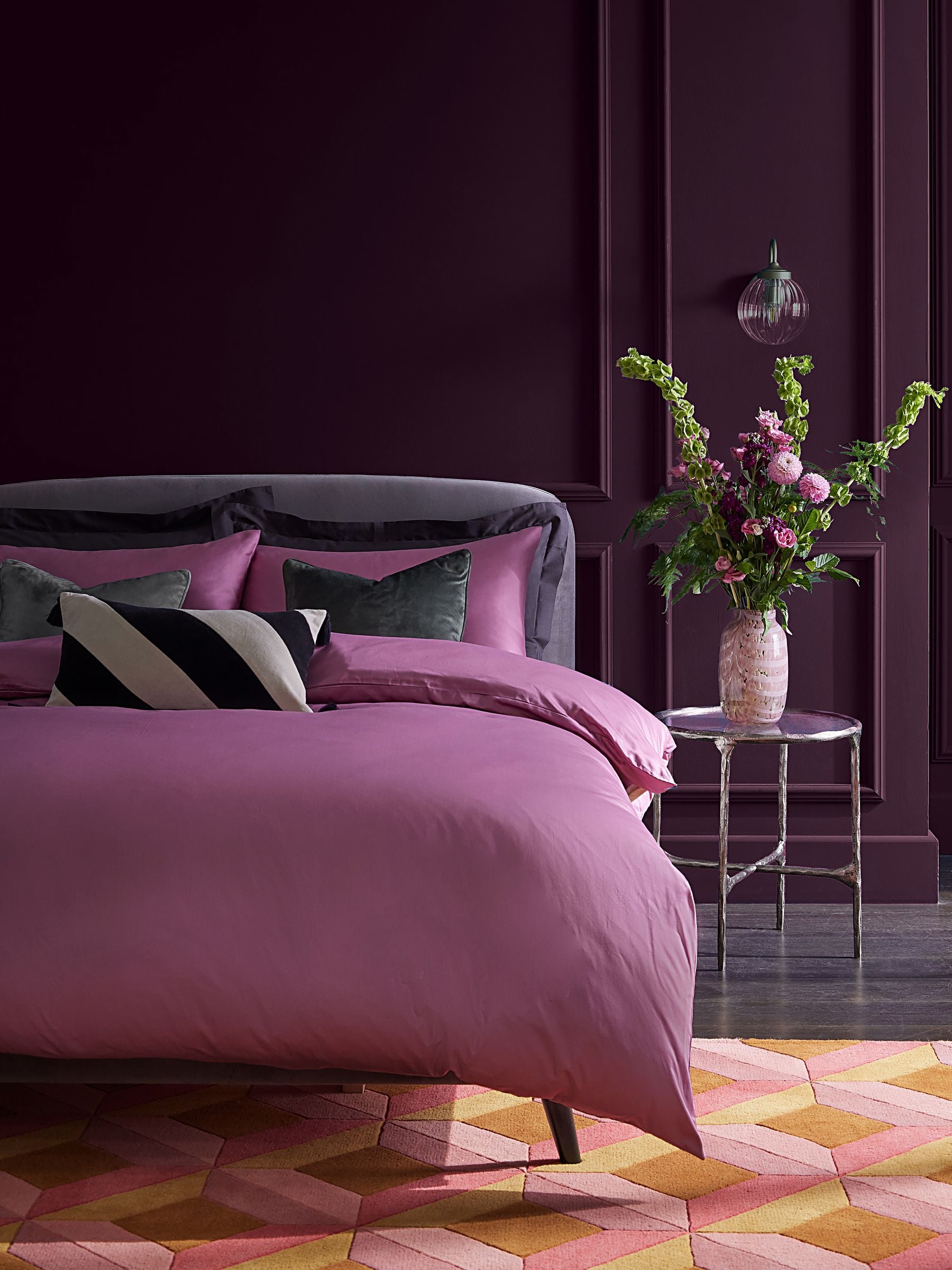 Duvet Cover Set Orchid Pink Sateen Super King, imported from the UK