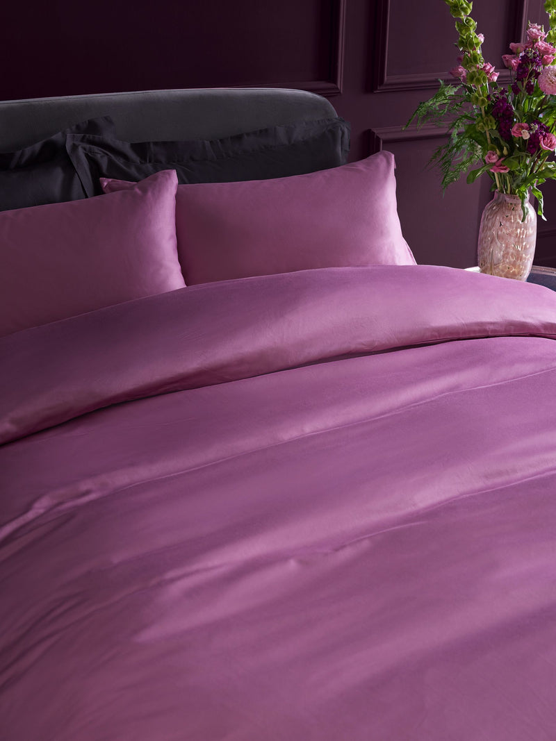 Duvet Cover Set Orchid Pink Sateen Super King, imported from the UK