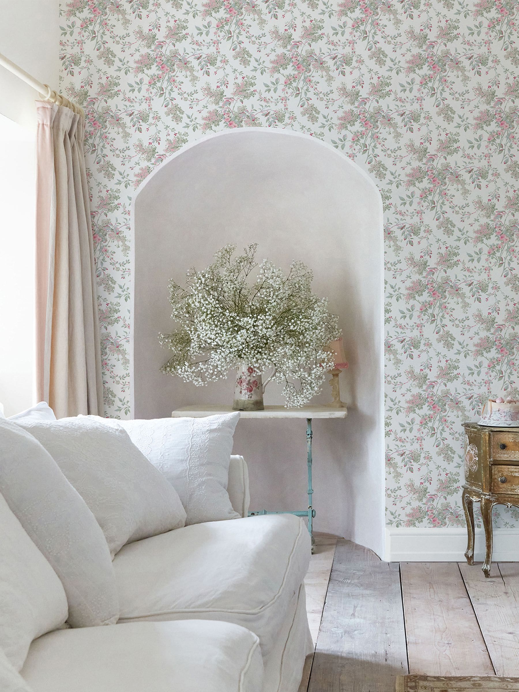 Shabby Chic by Rachel Ashwell® Fresh White Chelsea 10M Wallpaper