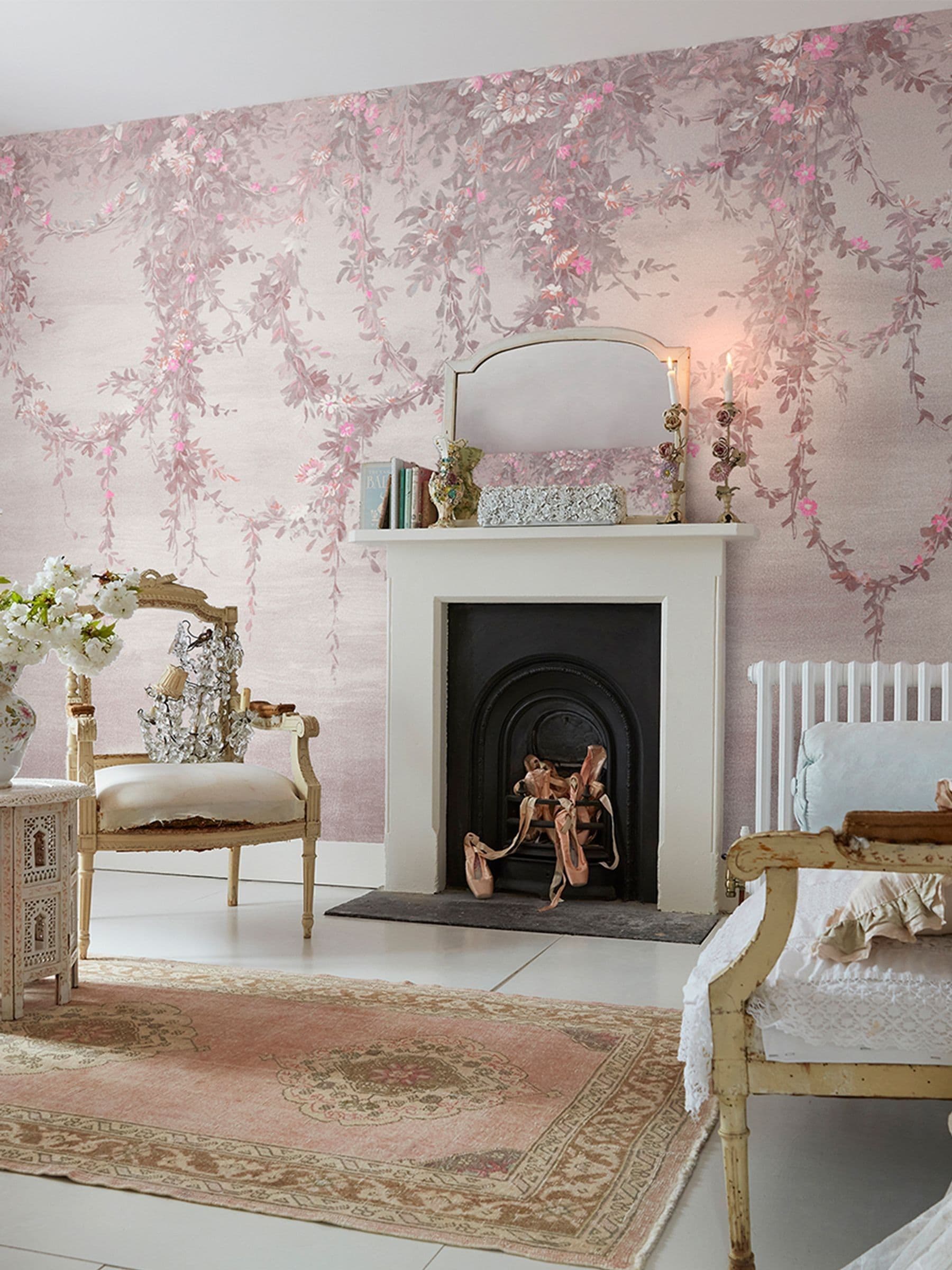 Shabby Chic pink hanging garden mural 4M, imported from the UK