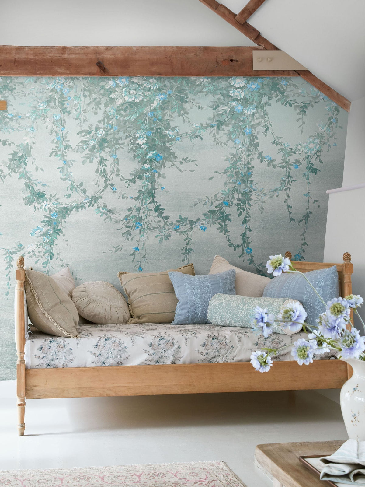 Shabby Chic Pink Hanging Garden Wall Mural 4M