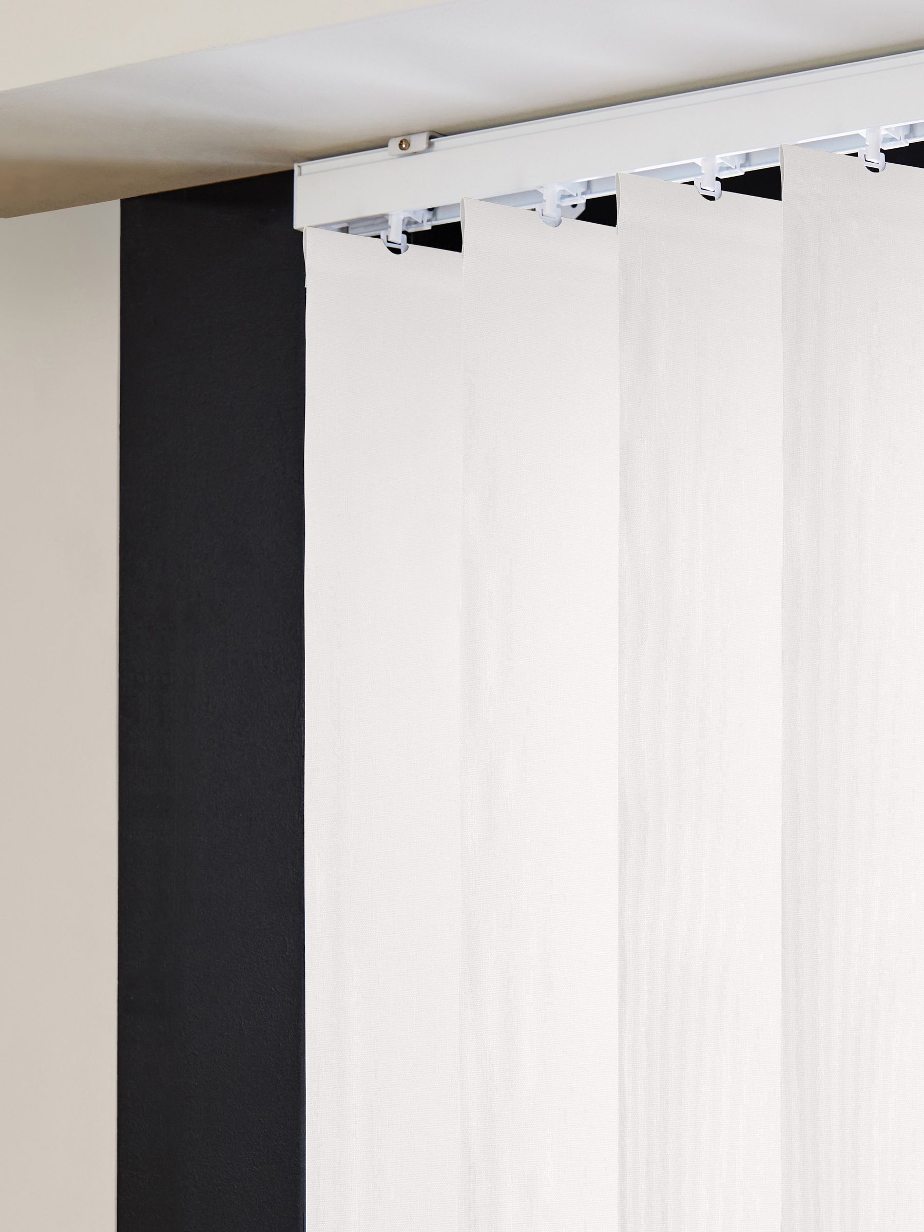 Fiskar white vertical blinds made to measure (British brand)