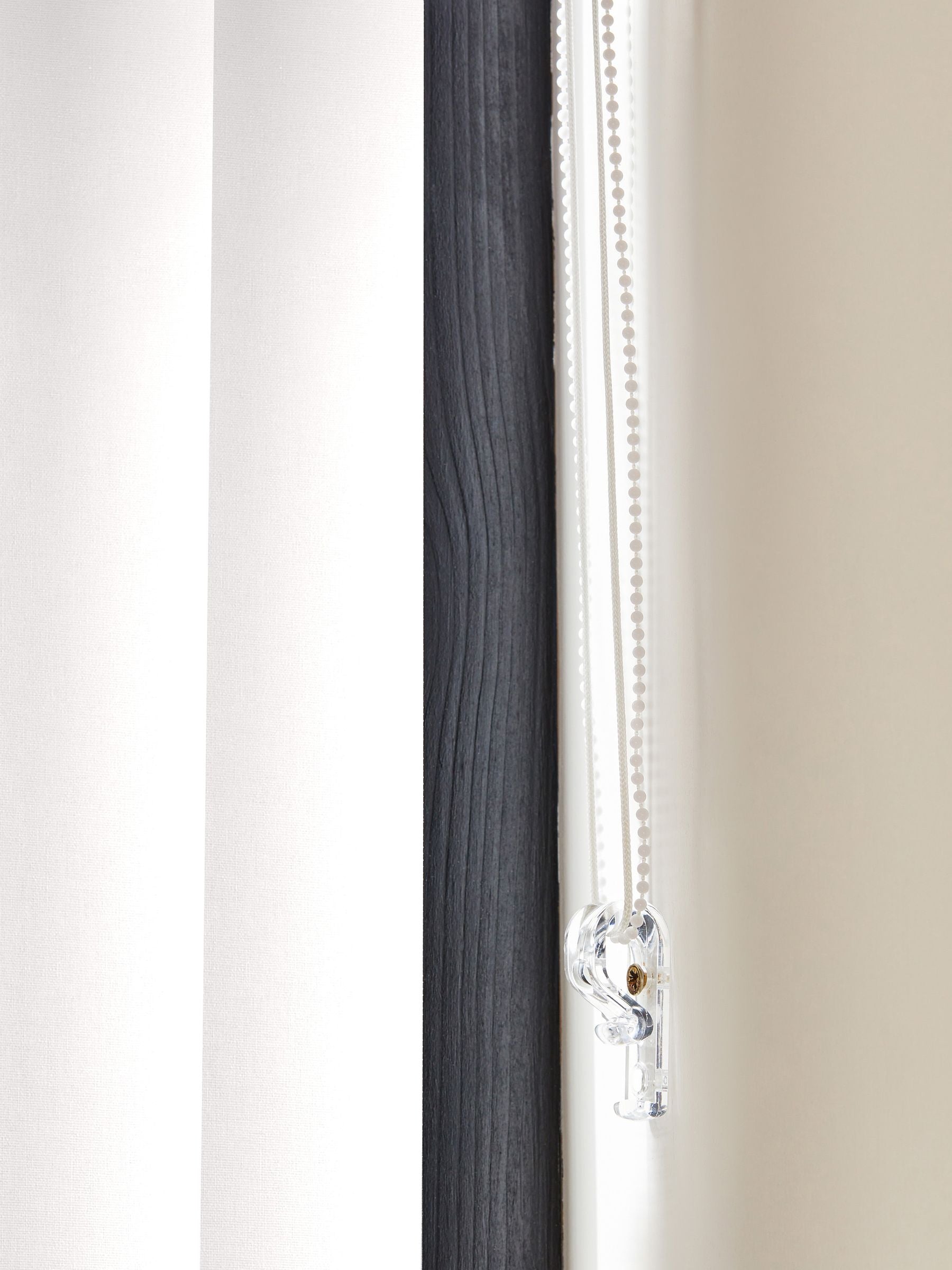 Fiskar white vertical blinds made to measure (British brand)