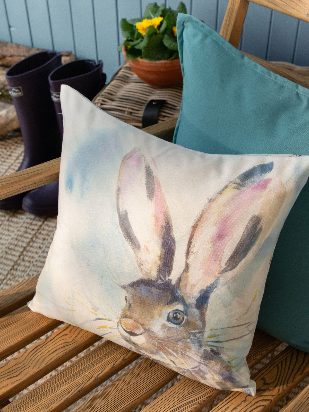 Voyage Maison outdoor cushion multicolour Harriet Hare 43cm, UK version