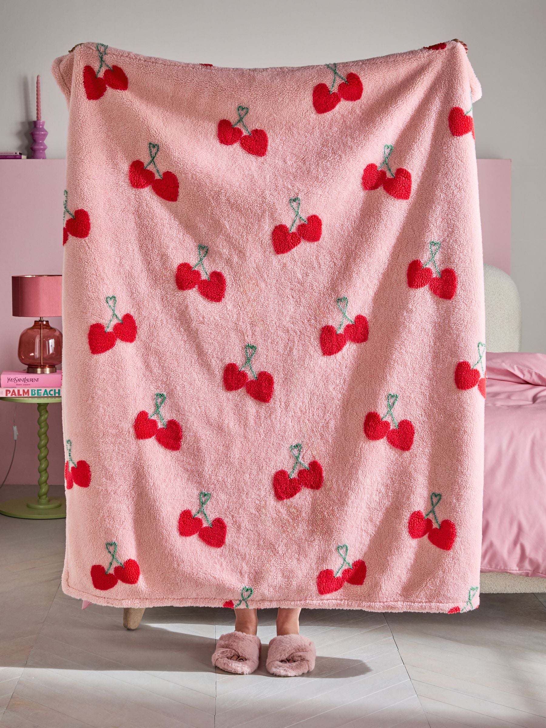 Pink Cherries Borg Fleece Throw, British product