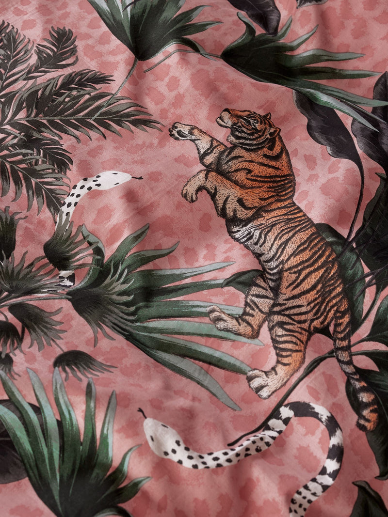 Black/Pink Fringed Tiger Duvet Cover and Pillowcase Set - British product