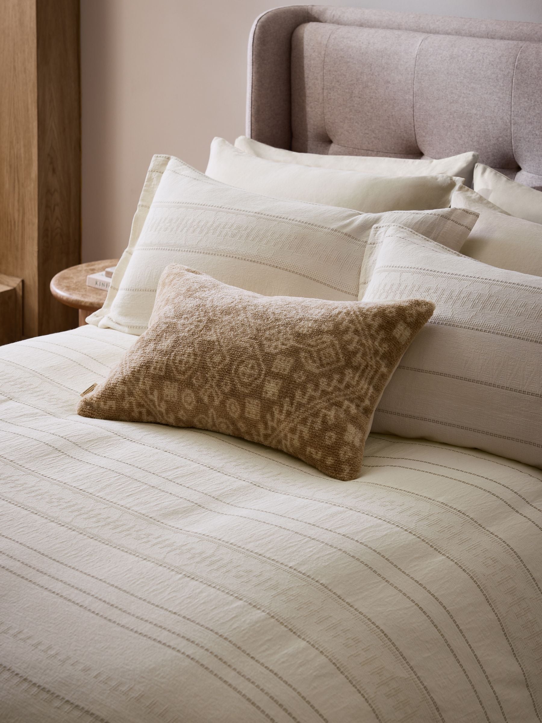 N. Premium waffle stripe duvet cover and pillowcase set, imported from the UK