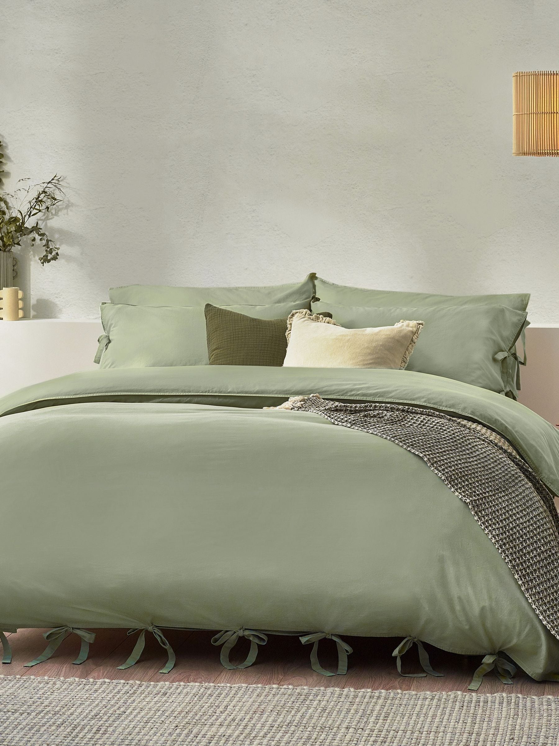 Yard soft sage Mallow Bow Tie duvet cover and pillowcase set (British brand)