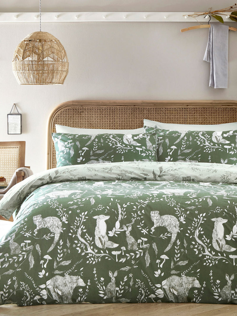 Evergreen Buckthorn reversible woodland duvet cover set - British product