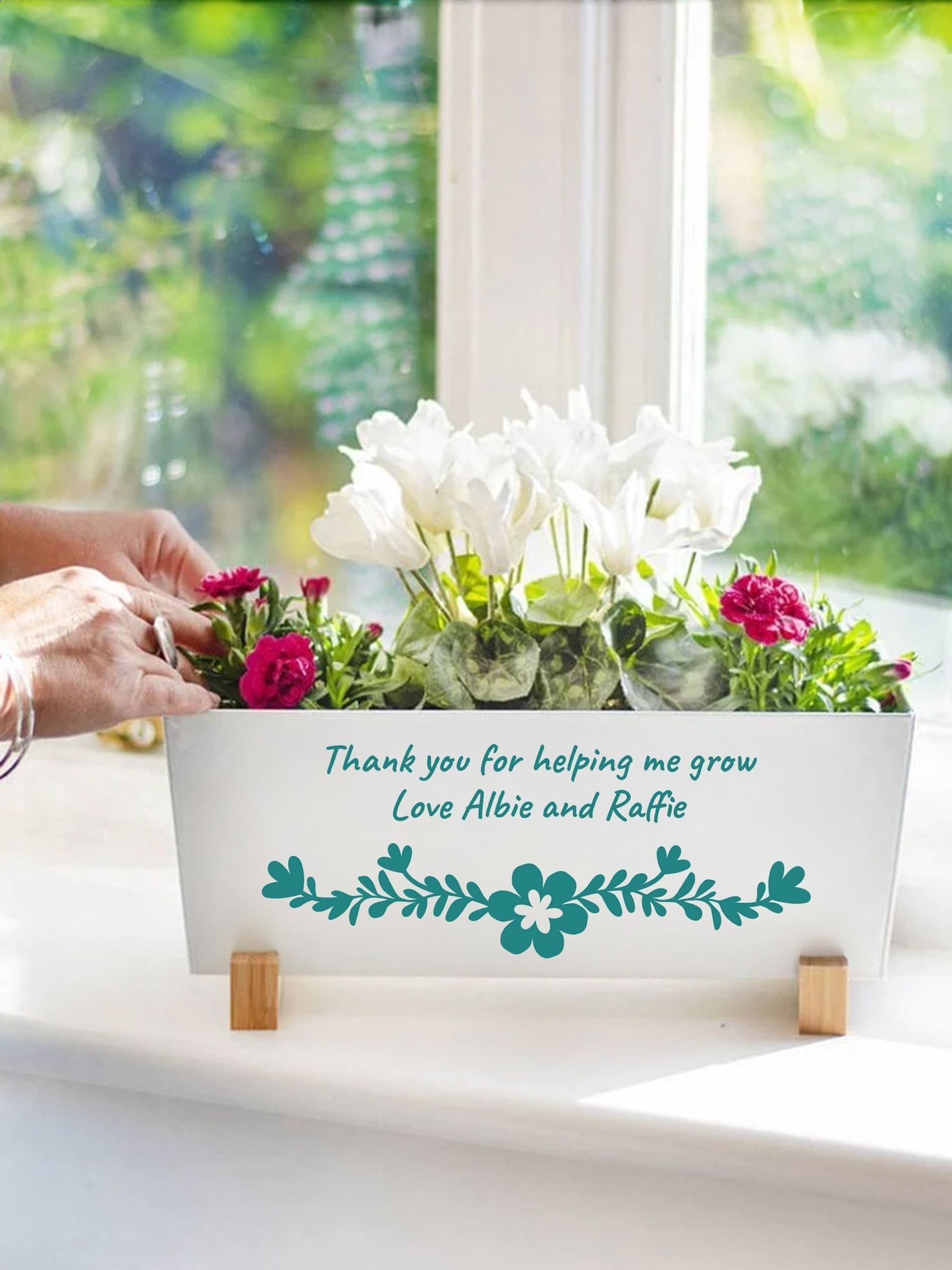 Jonnys Sister personalised teacher quote planter 32x15x15 cm (British brand)
