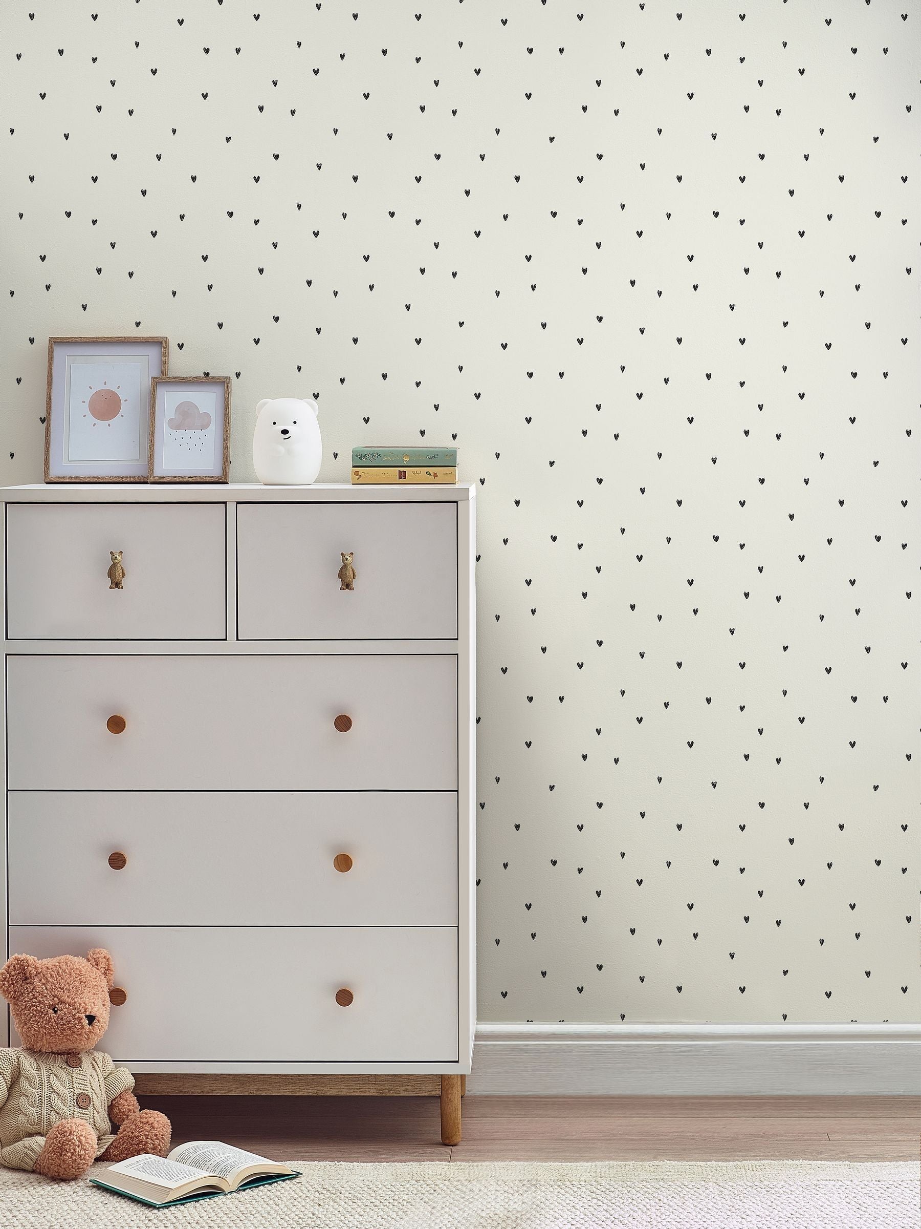 Lilac Ditsy Heart A4 Wallpaper Sample