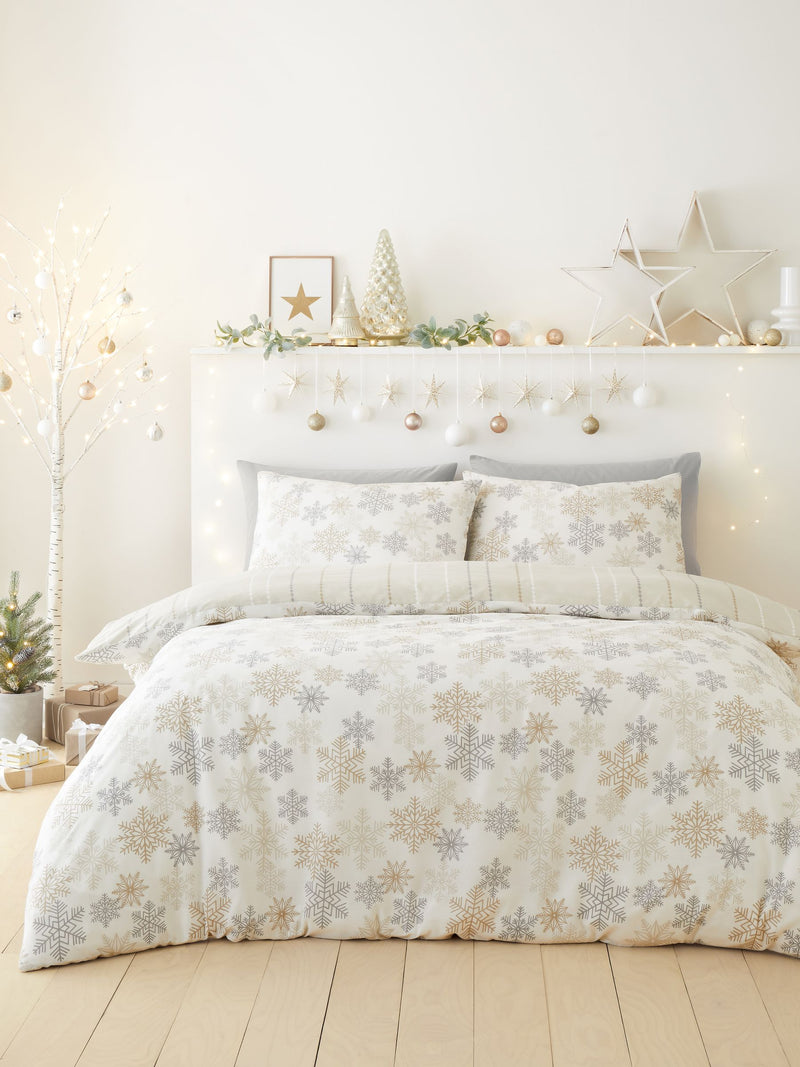 Natural Baubles Christmas Duvet Cover Set - British product