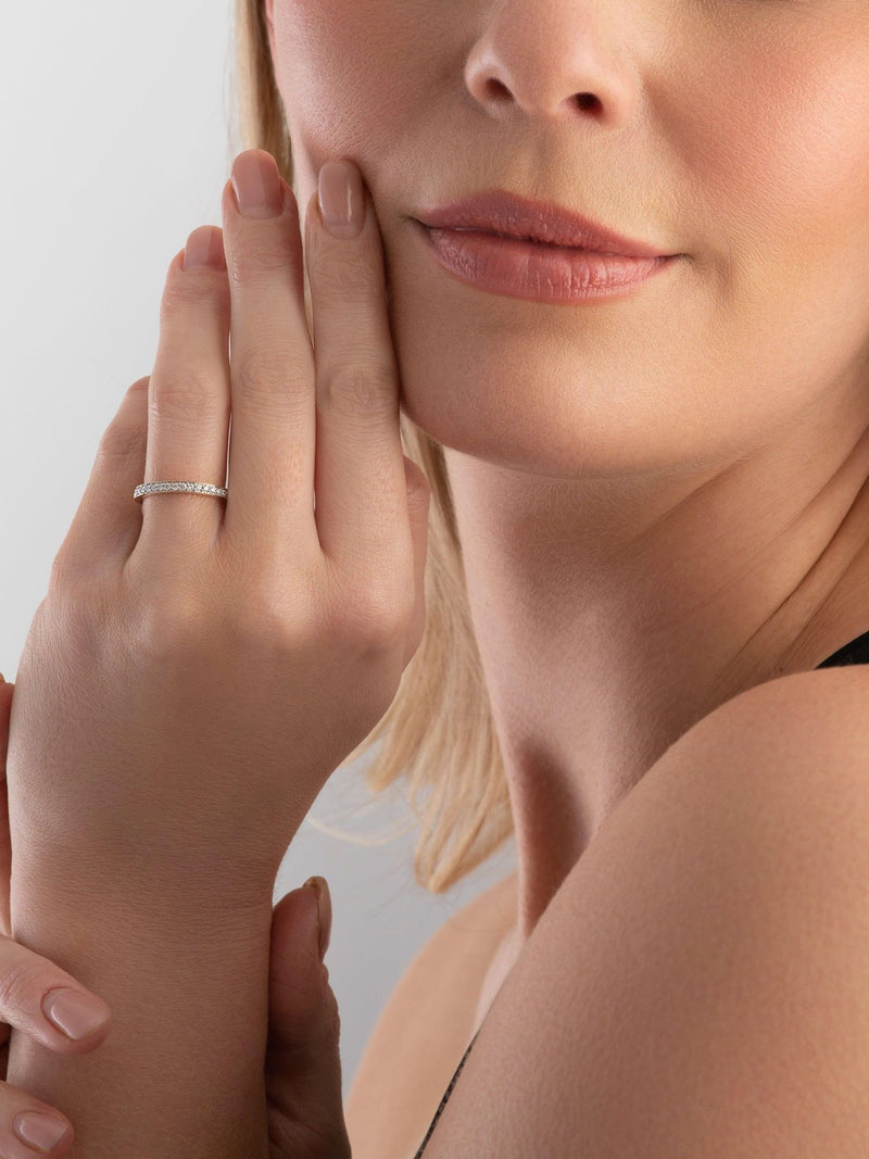 Beaverbrooks yellow gold diamond wedding ring, imported from the UK