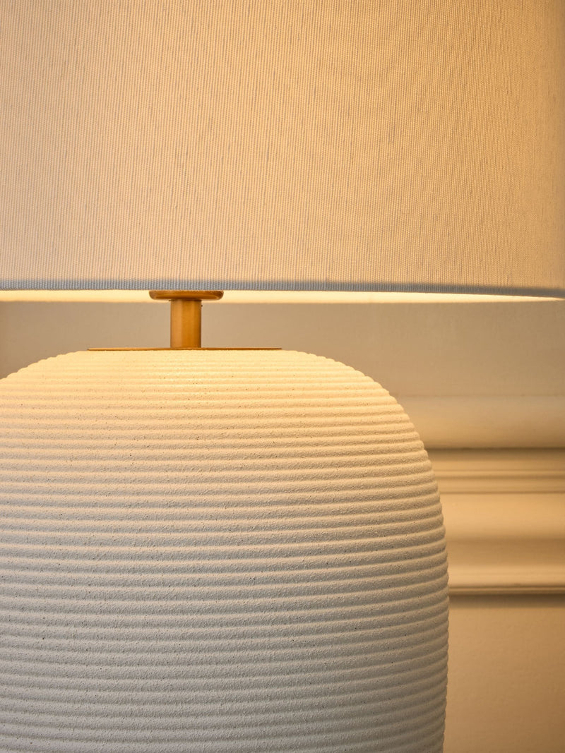 White Hadleigh table lamp with ceramic base and fabric shade, UK version
